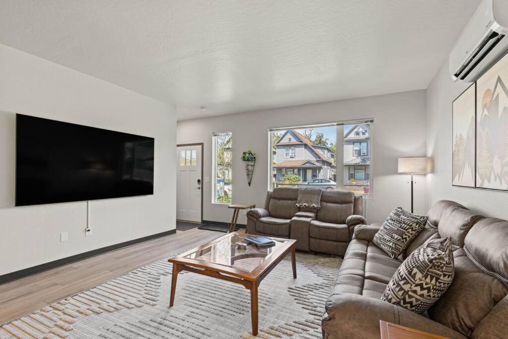 Apartment photo 1