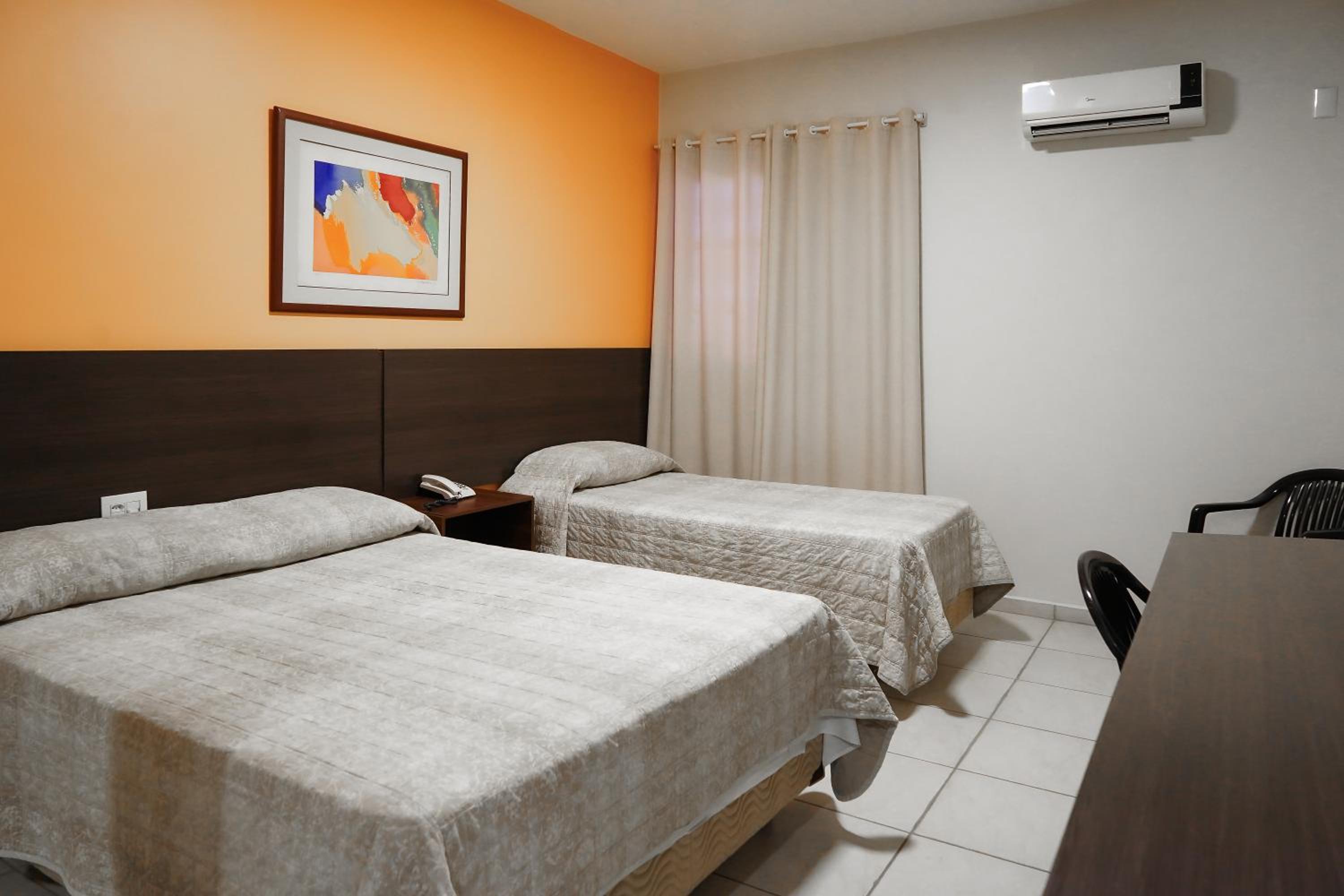 Deluxe Triple Room