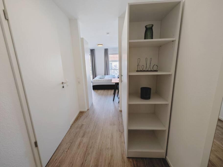 One-Bedroom Apartment photo 3