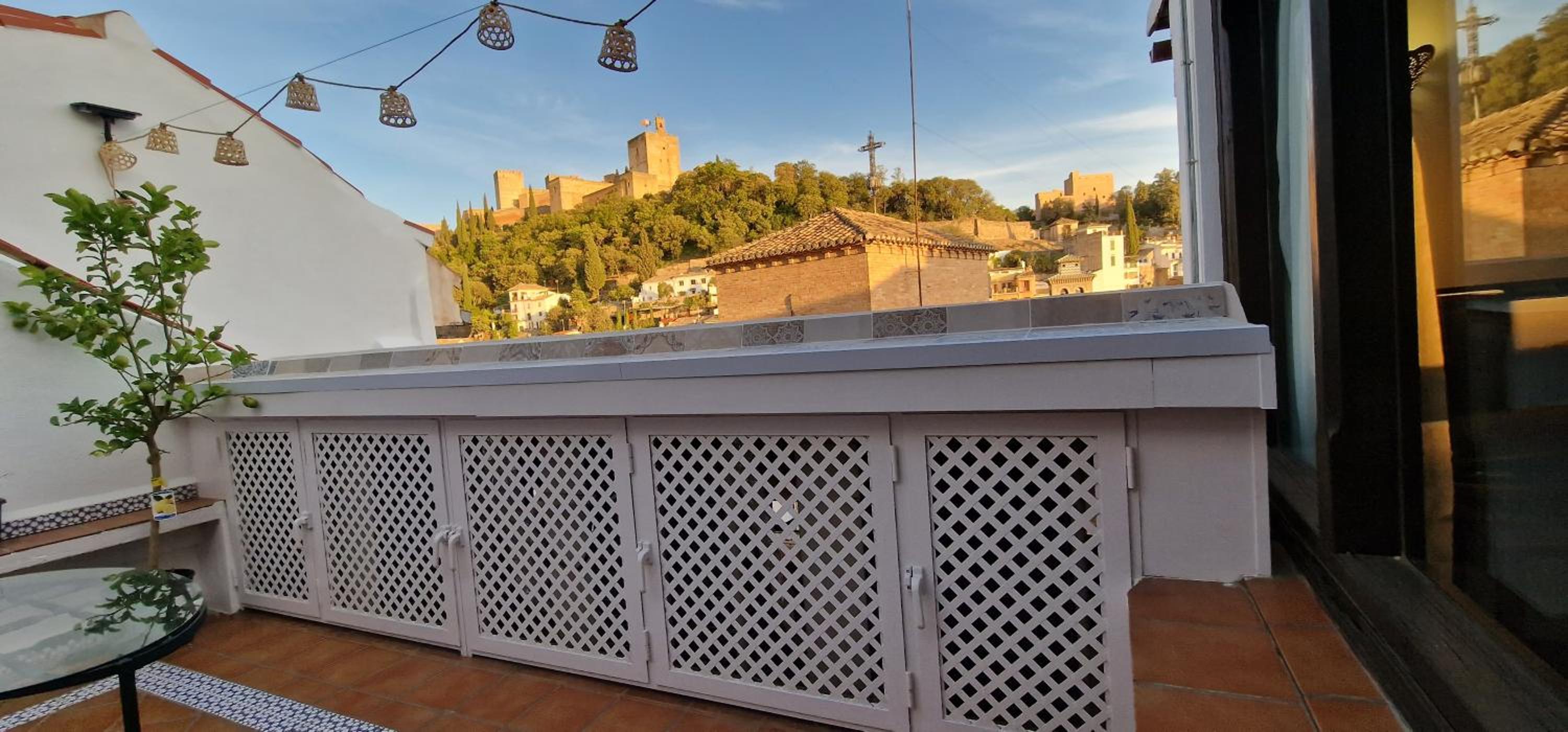 Penthouse with Alhambra View photo 3