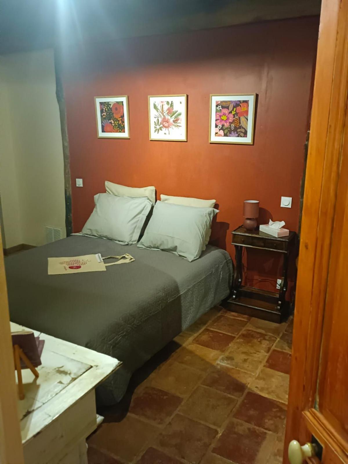 Double Room with Garden View - Photo 15