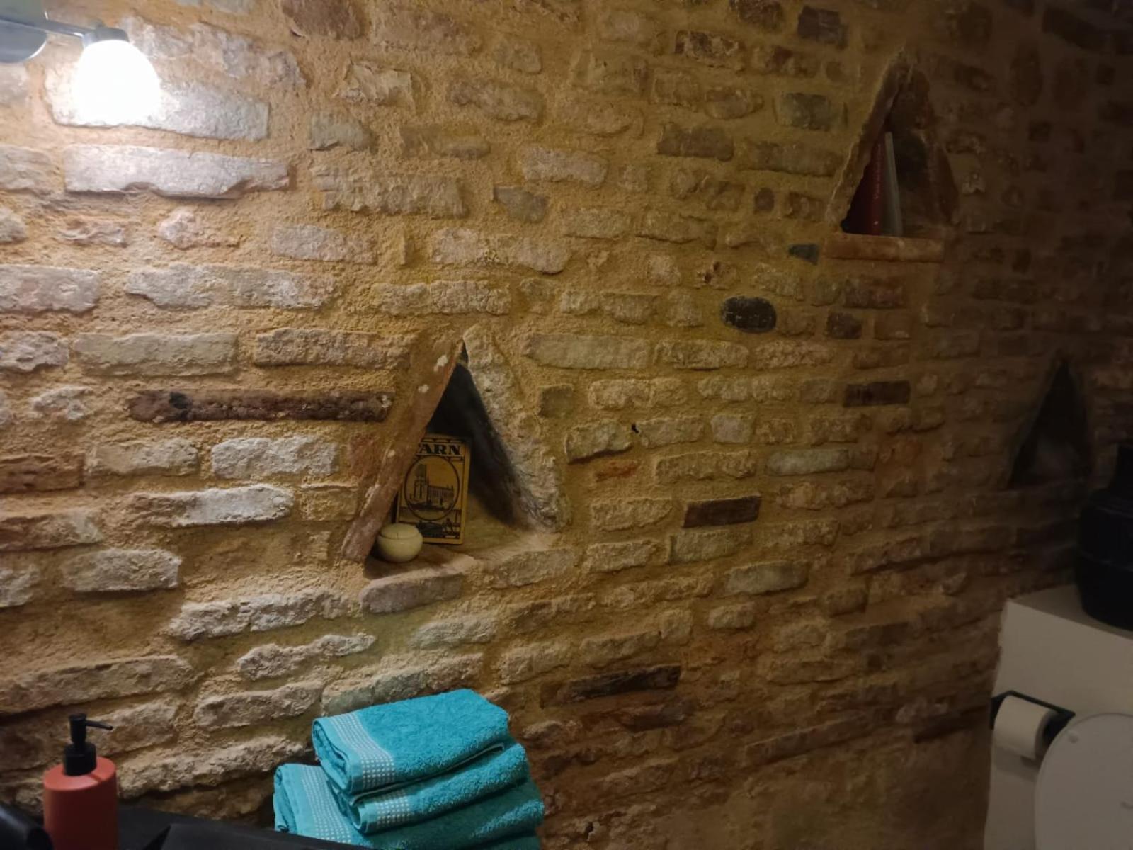 Double Room with Garden View - Photo 23