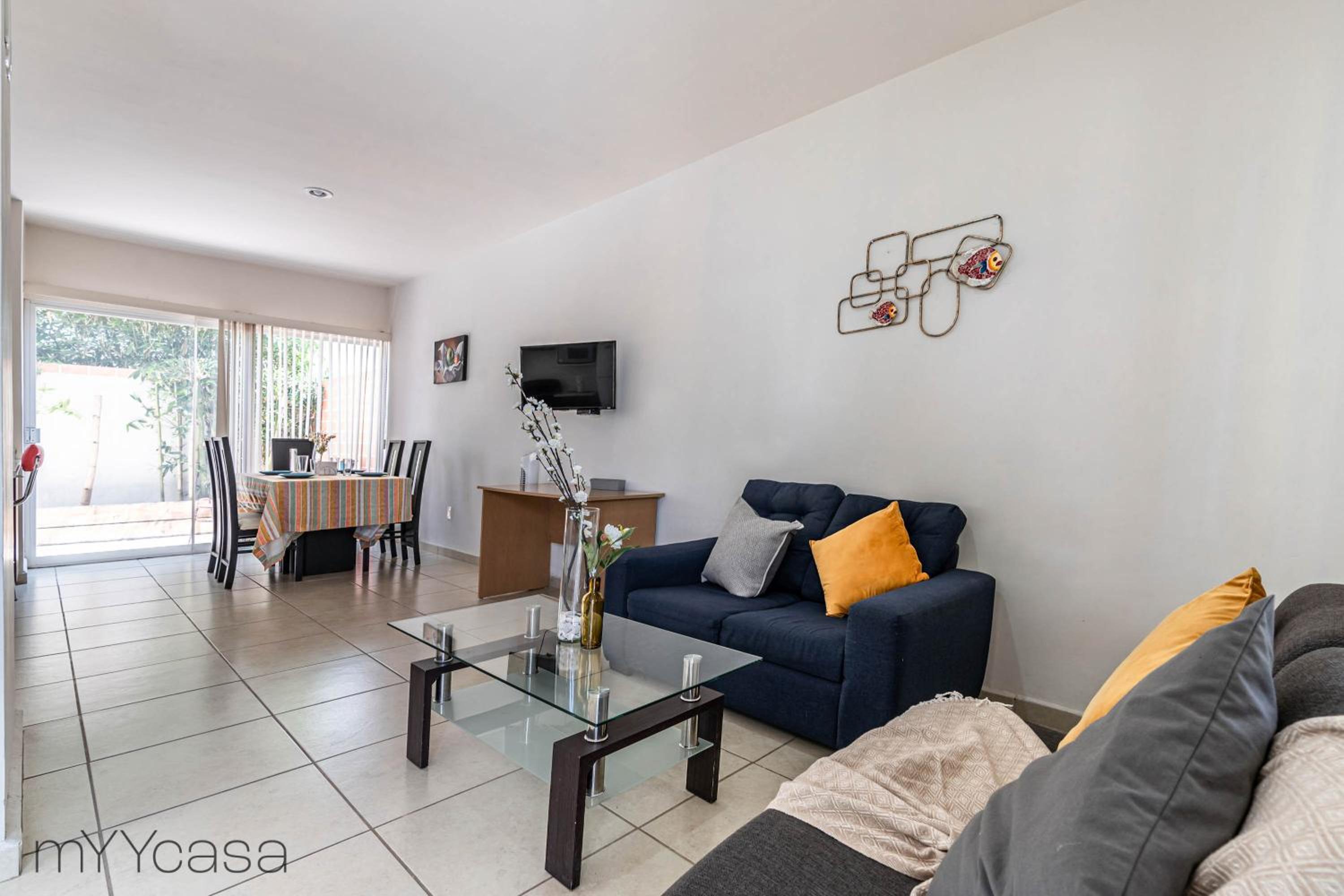 Three-Bedroom House photo 1