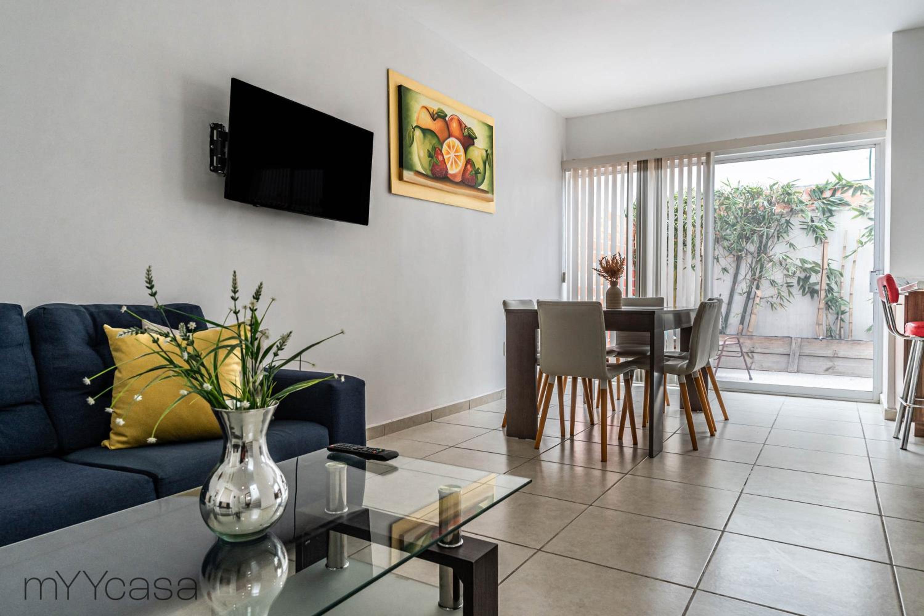 Three-Bedroom House photo 1