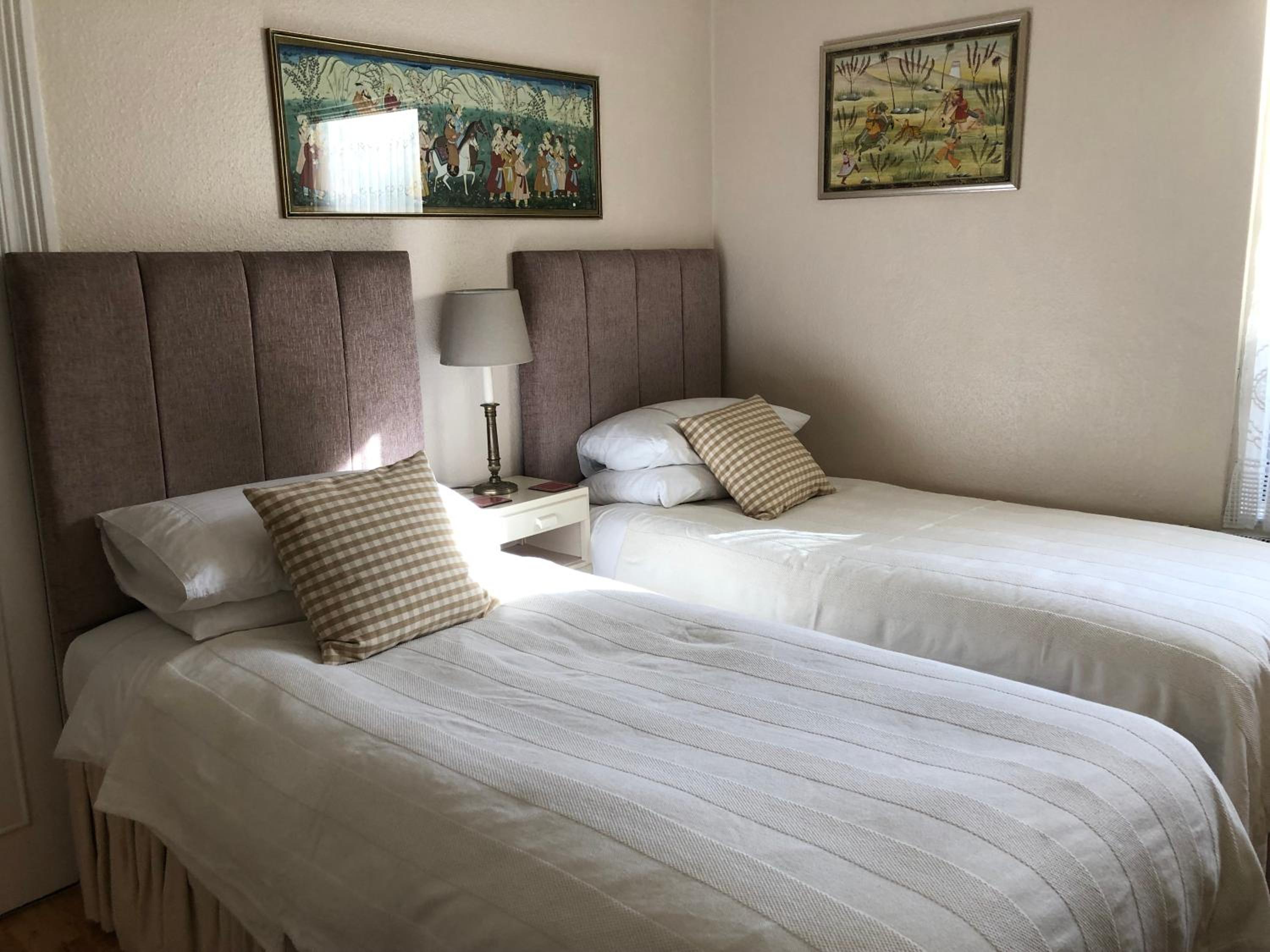 Budget Twin Room photo 1