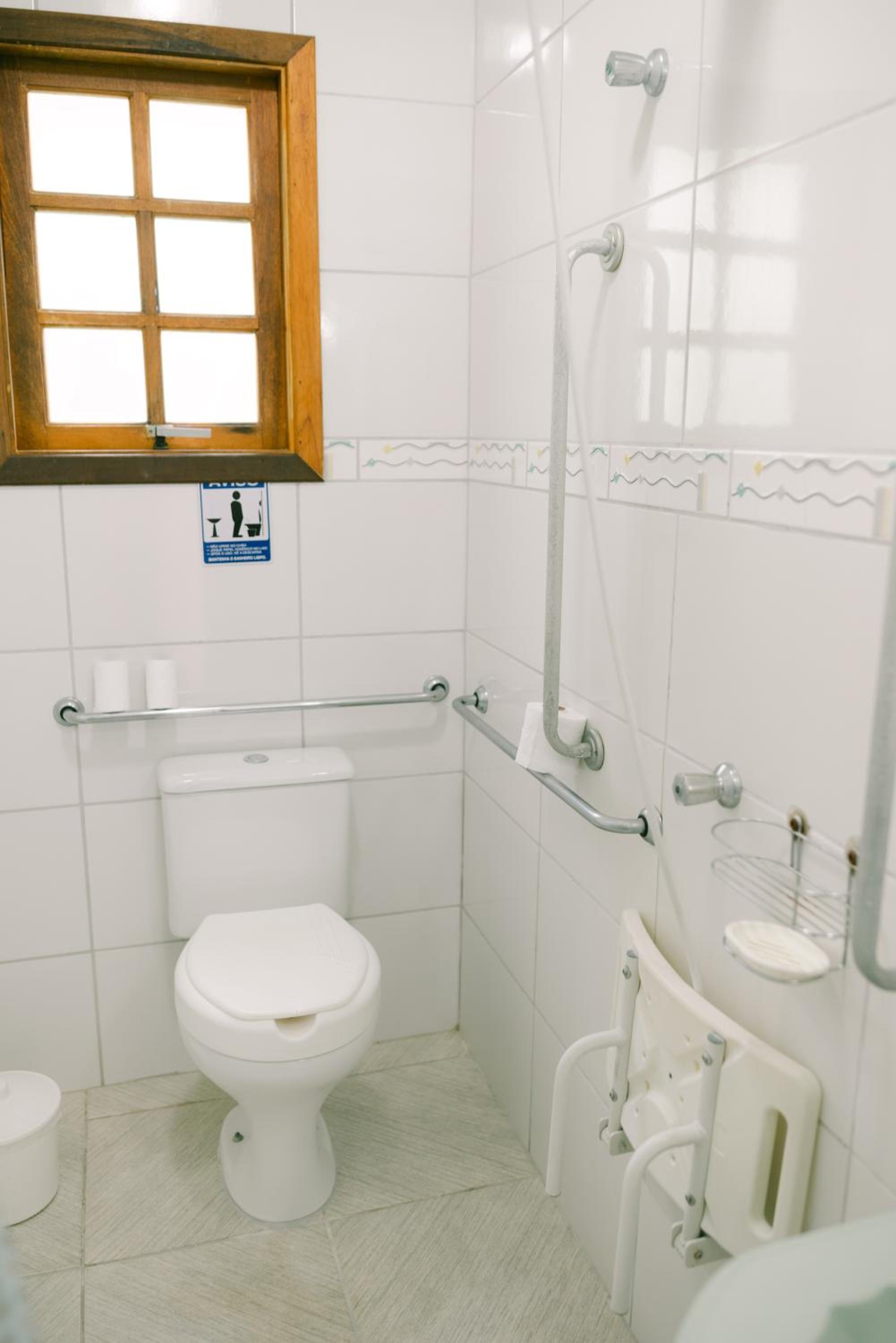 Double Room - Disability Access photo 2