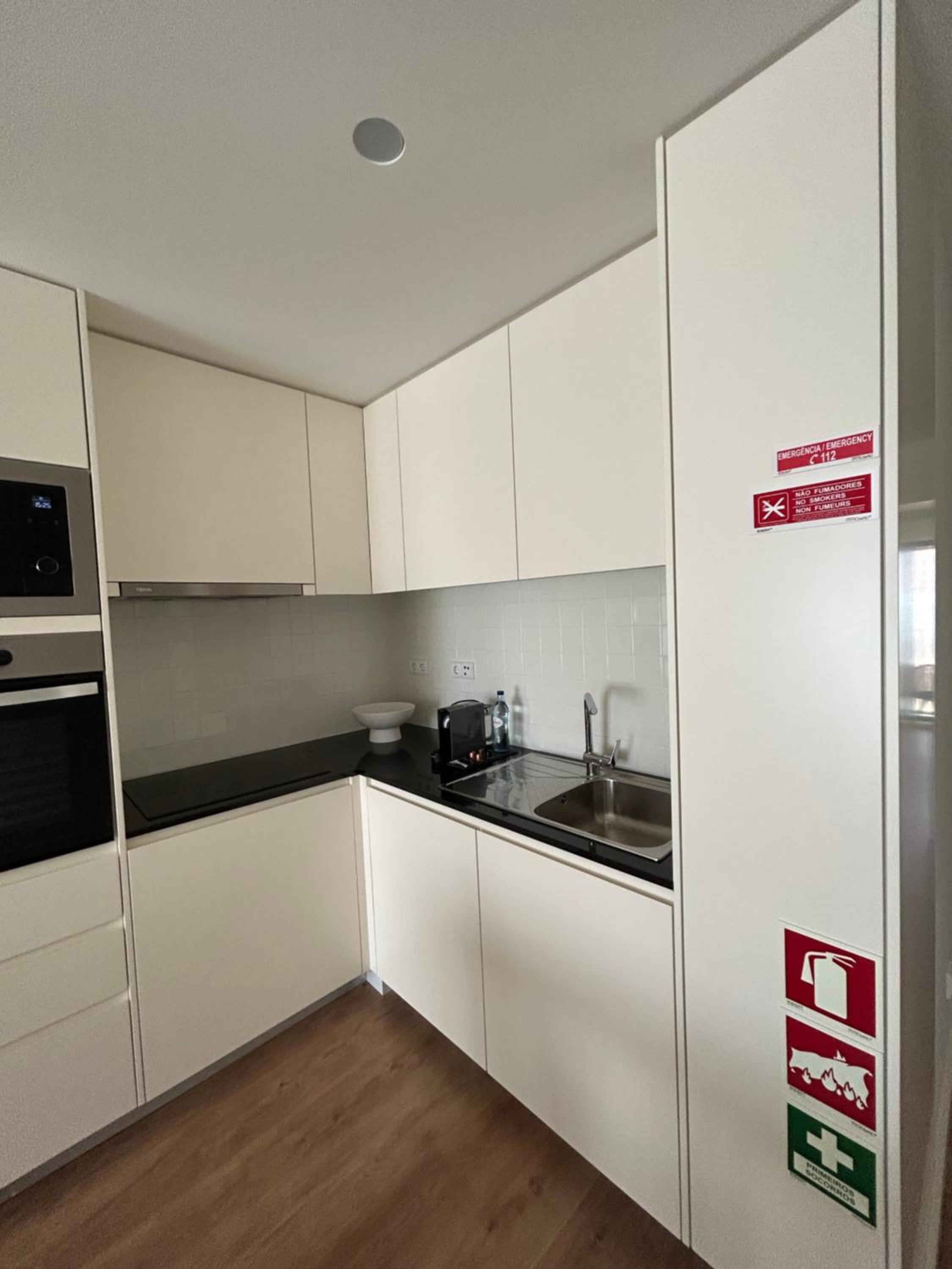 One-Bedroom Apartment photo 3