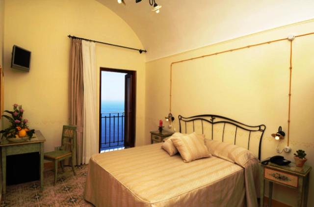 Double Room with Sea View photo 1