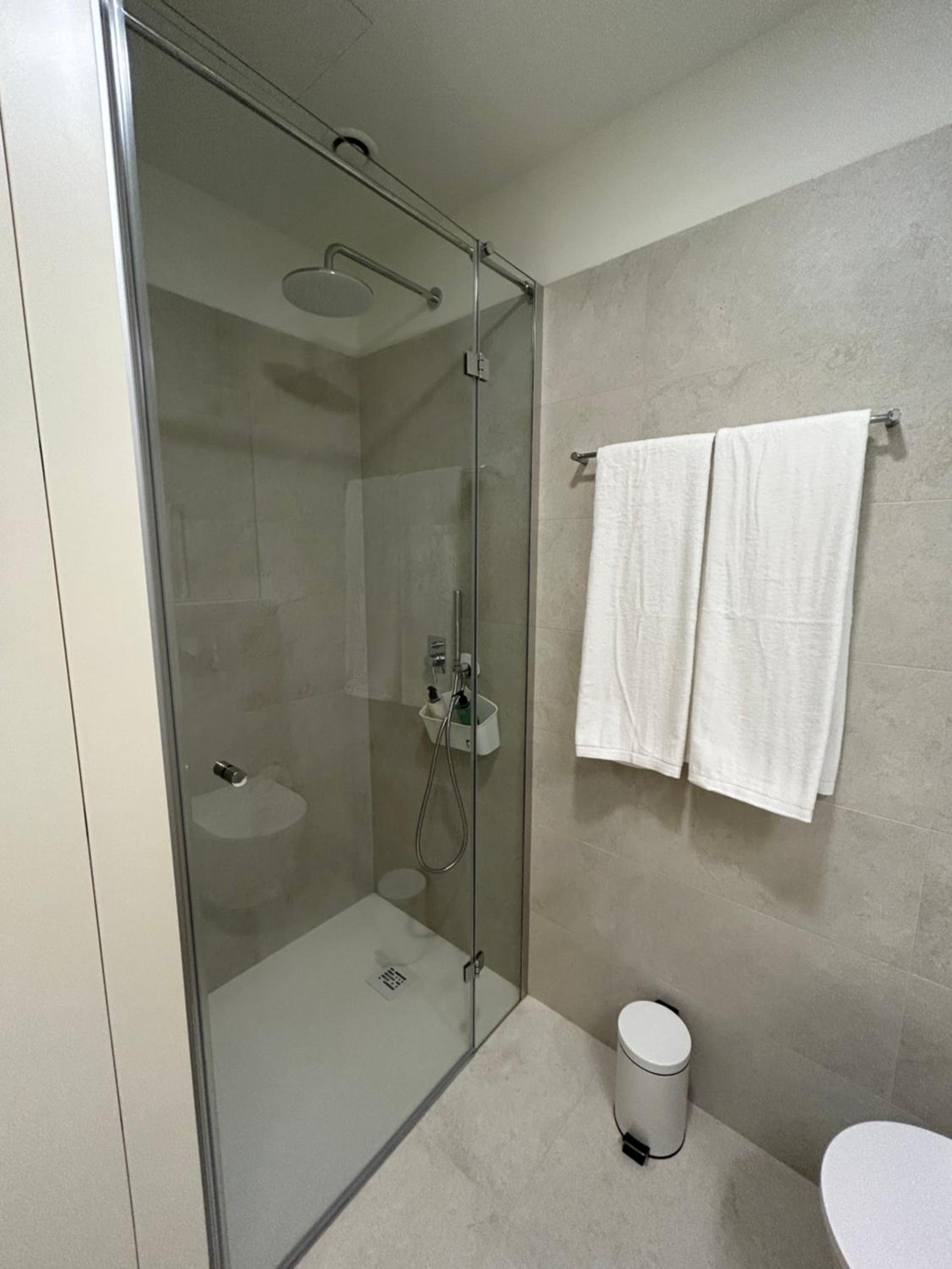 One-Bedroom Apartment photo 3