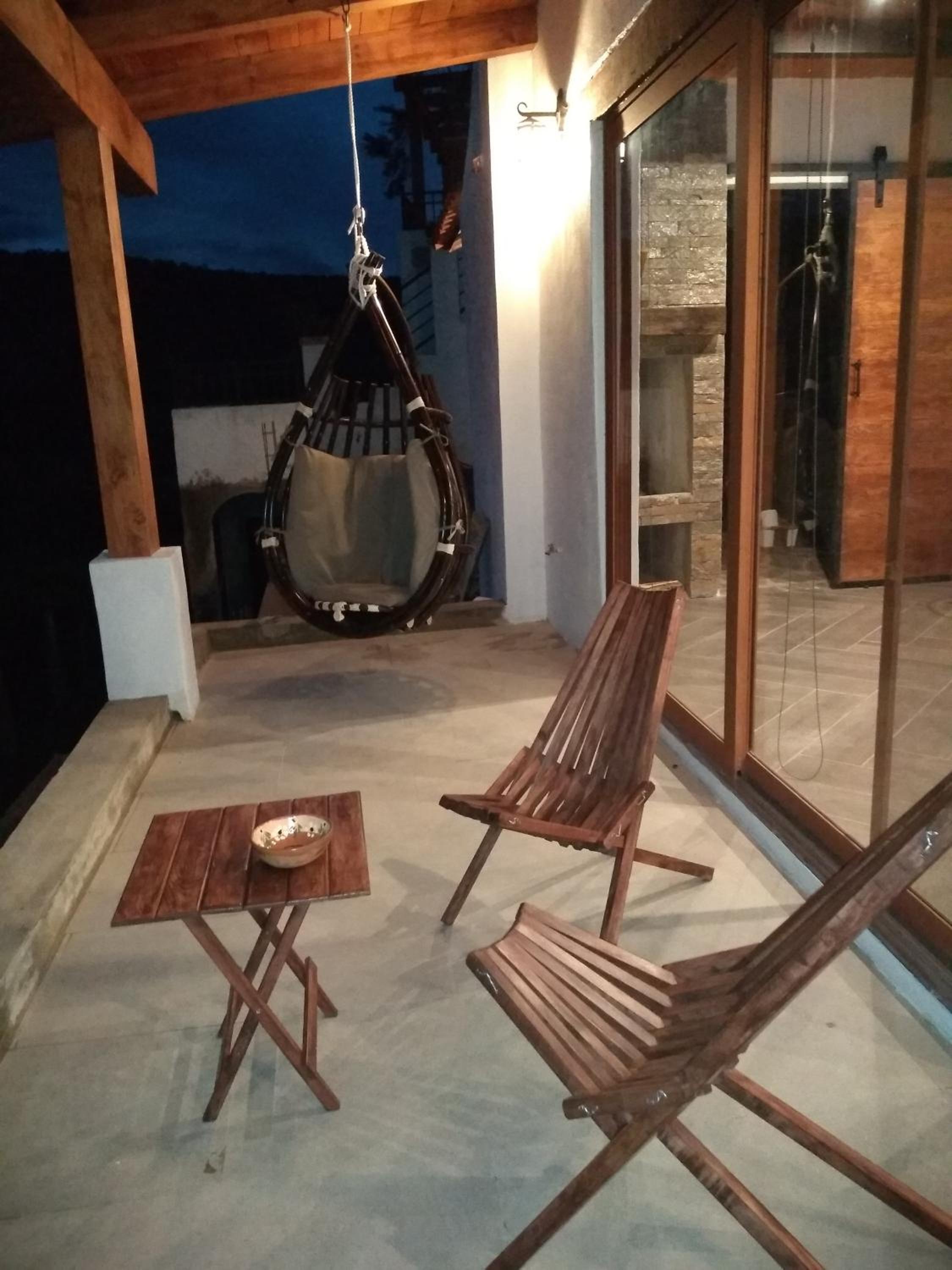 Deluxe Double Room with Balcony - Photo 6