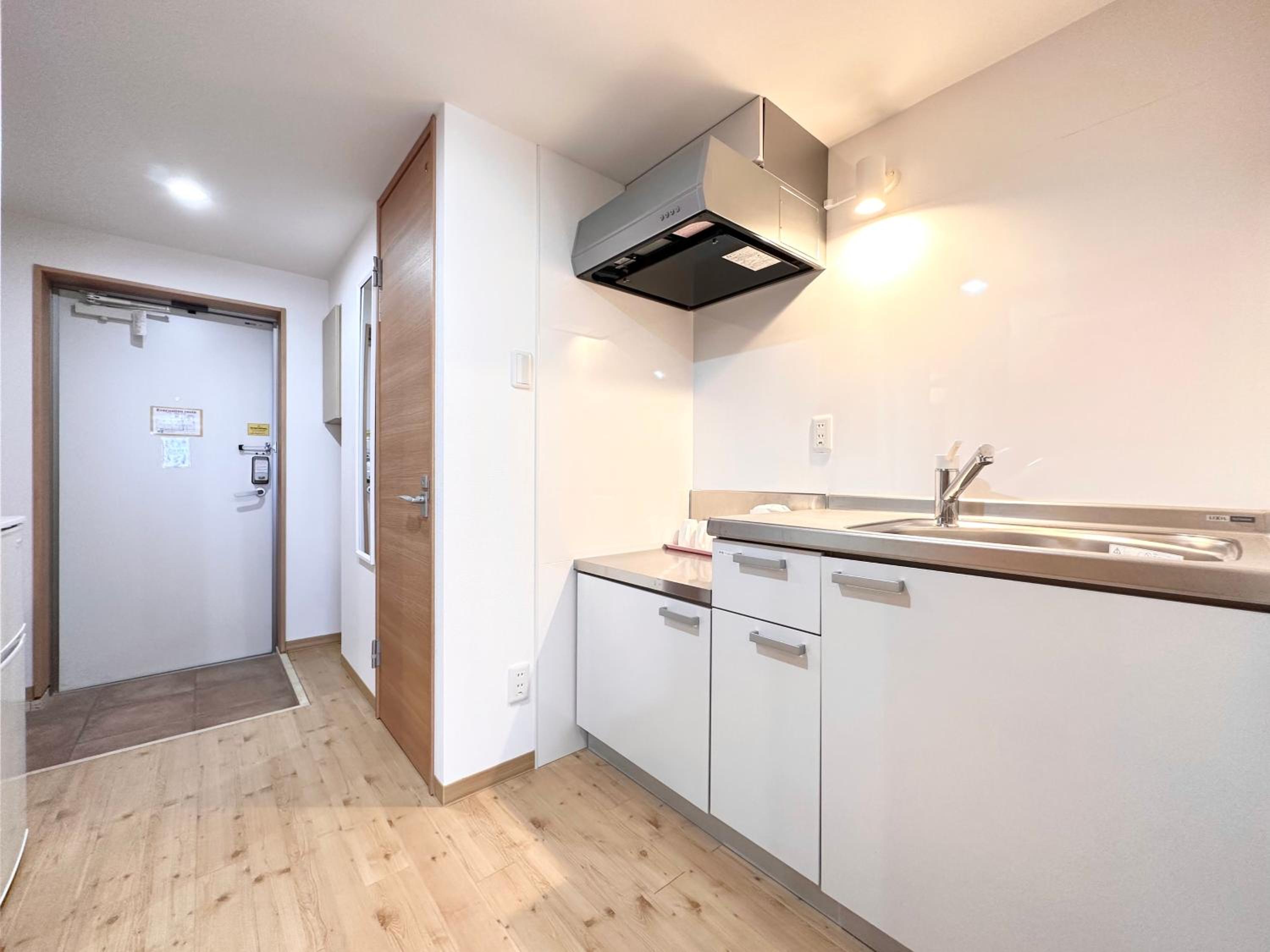 Basic Triple Room