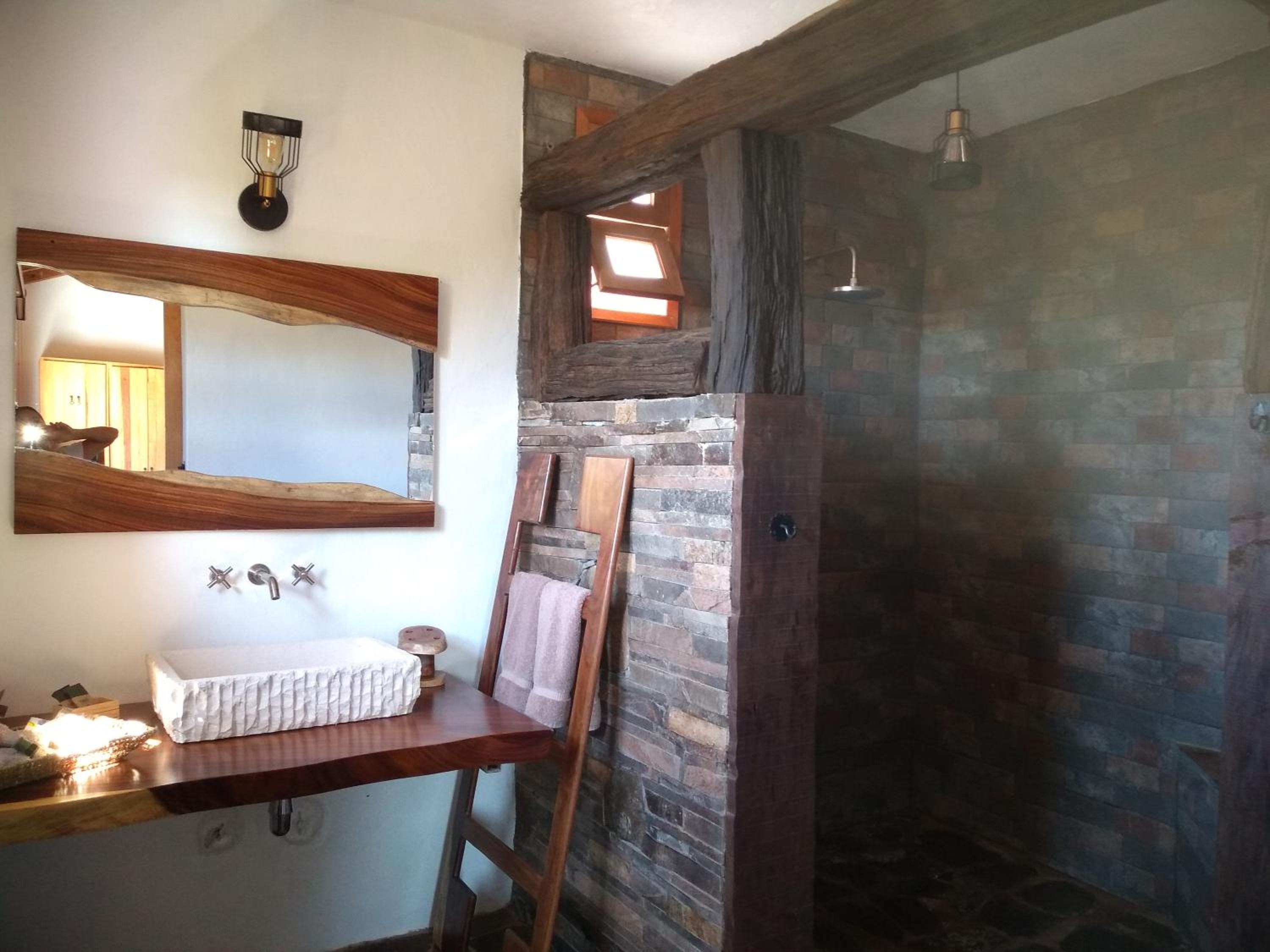 Twin Room with Mountain View - Photo 2