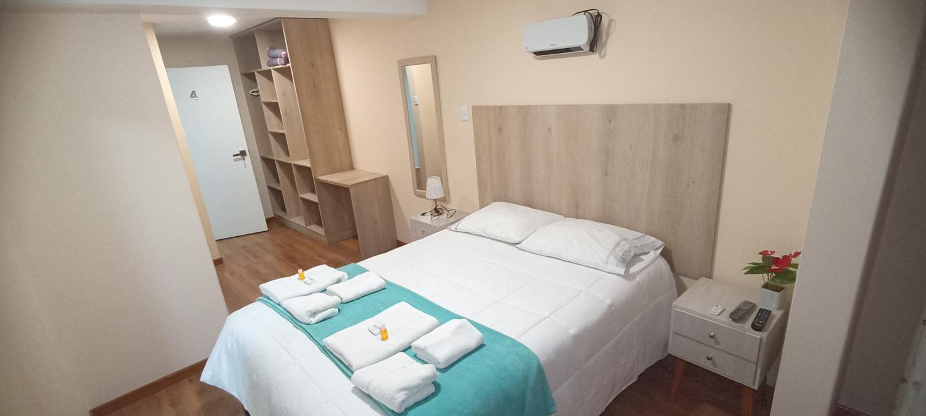 Queen Room photo 1