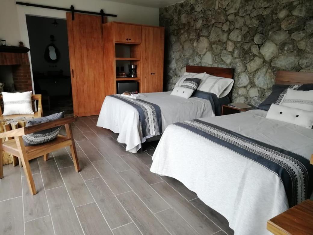 Duplex Suite - Photo 9