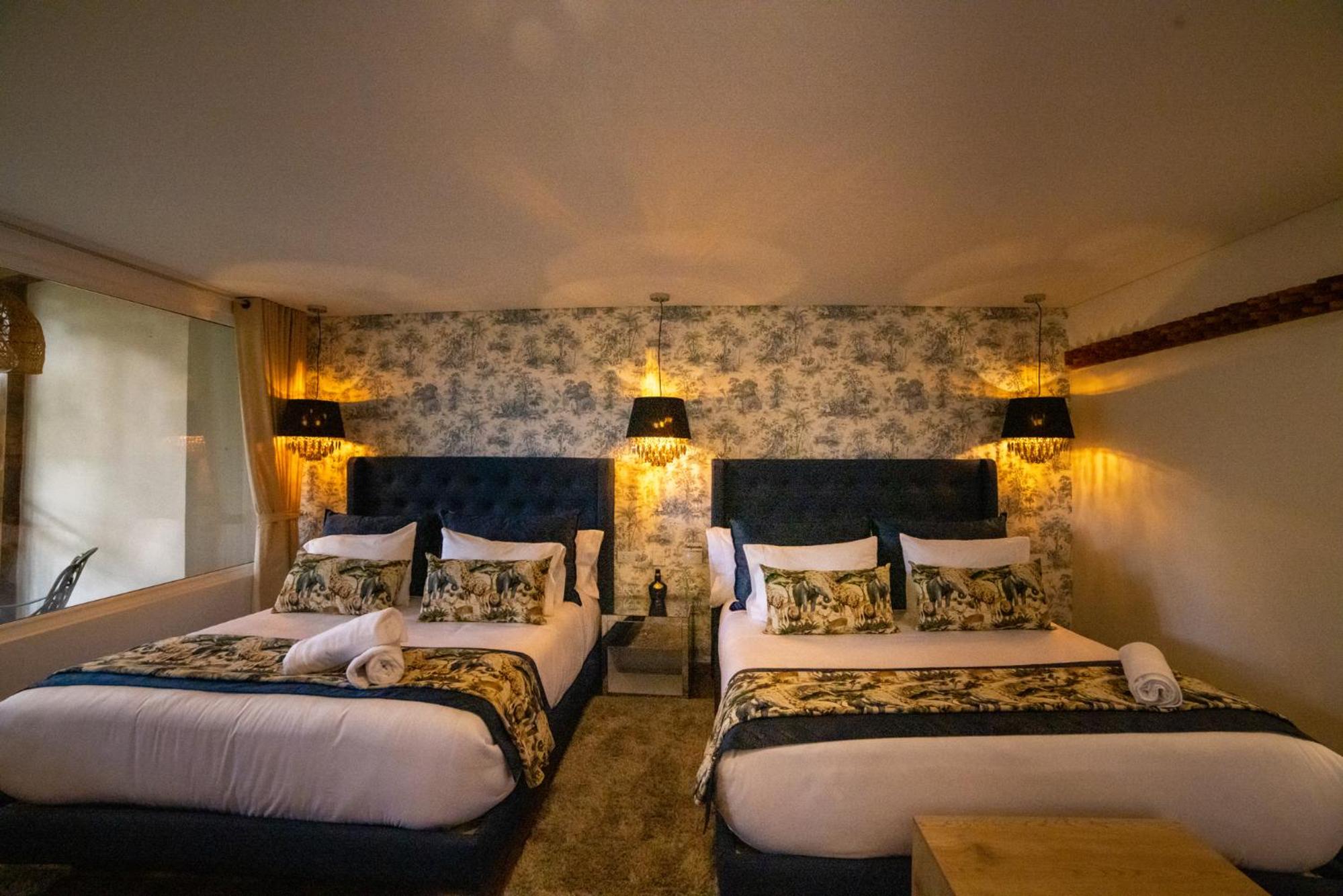 Deluxe Queen Room with Two Queen Beds