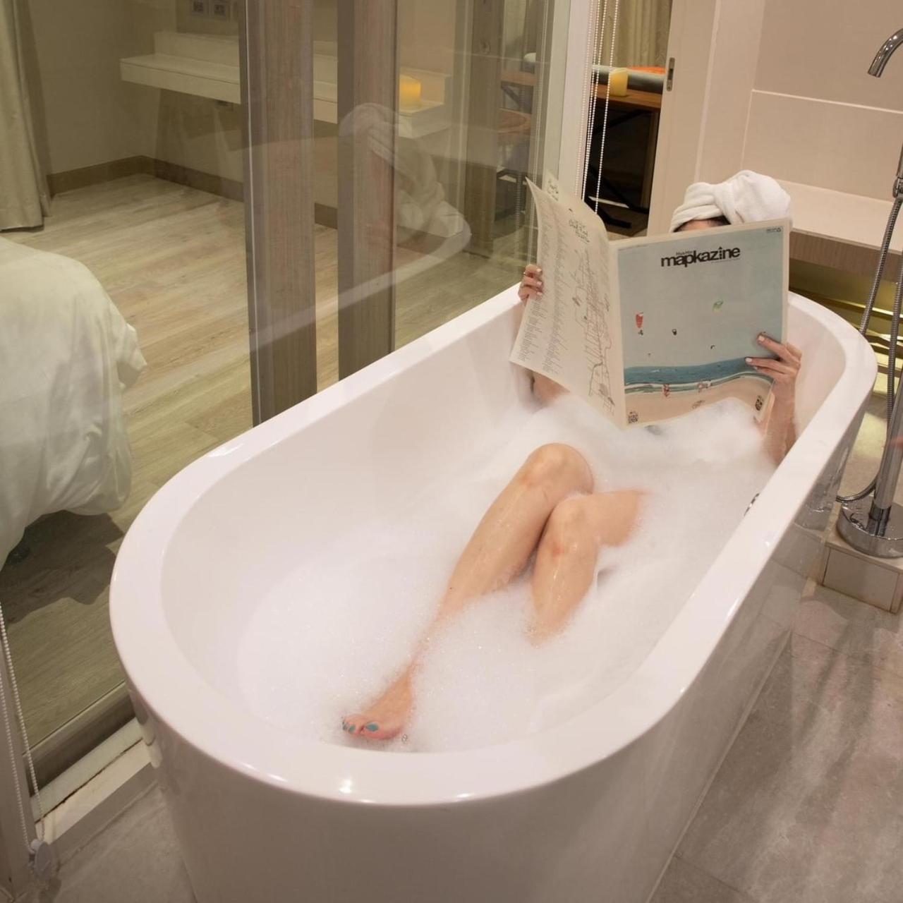 Suite - Photo 6