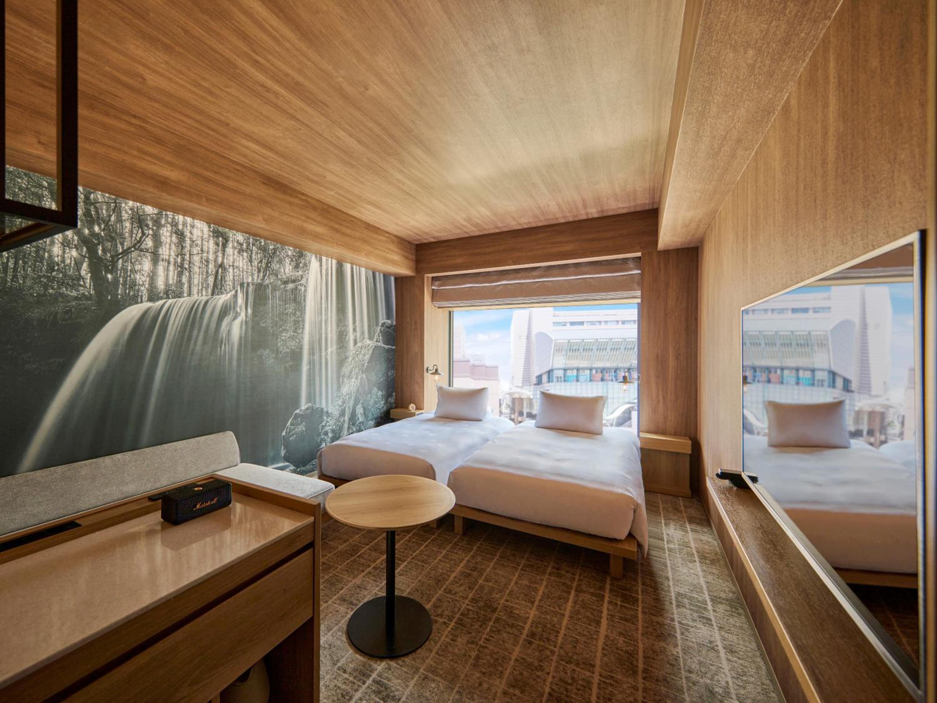 Superior Twin Room with River View - Photo 1