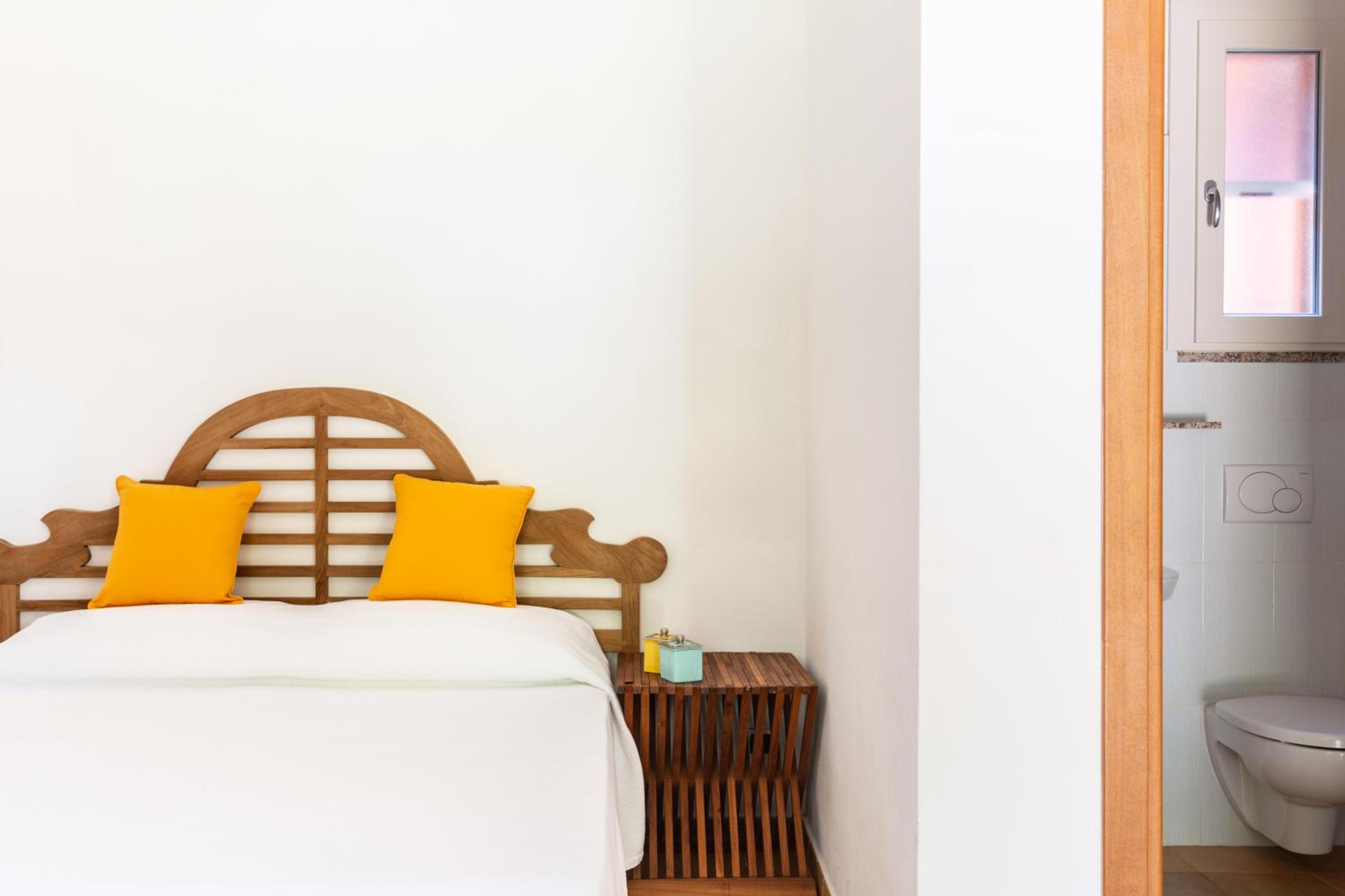 Superior Studio Cottage - Photo 9