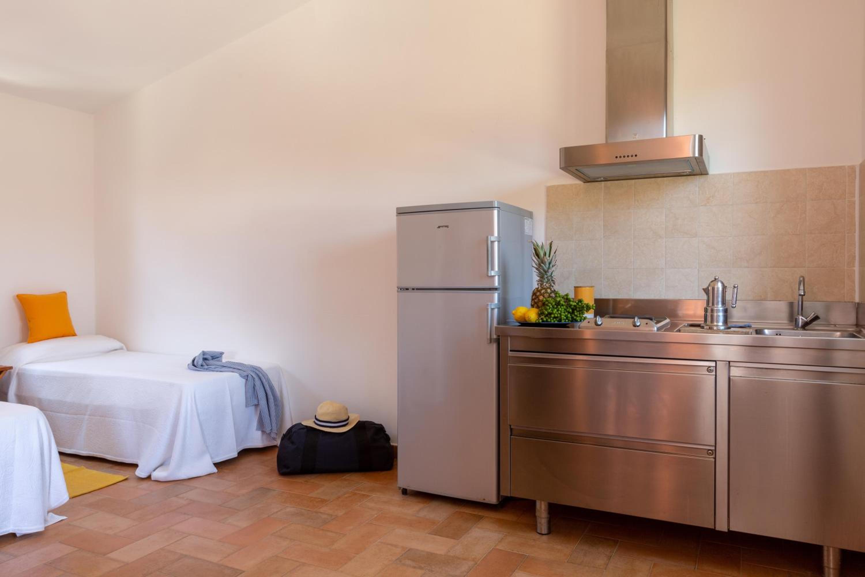 Superior One-Bedroom Cottage - Photo 1