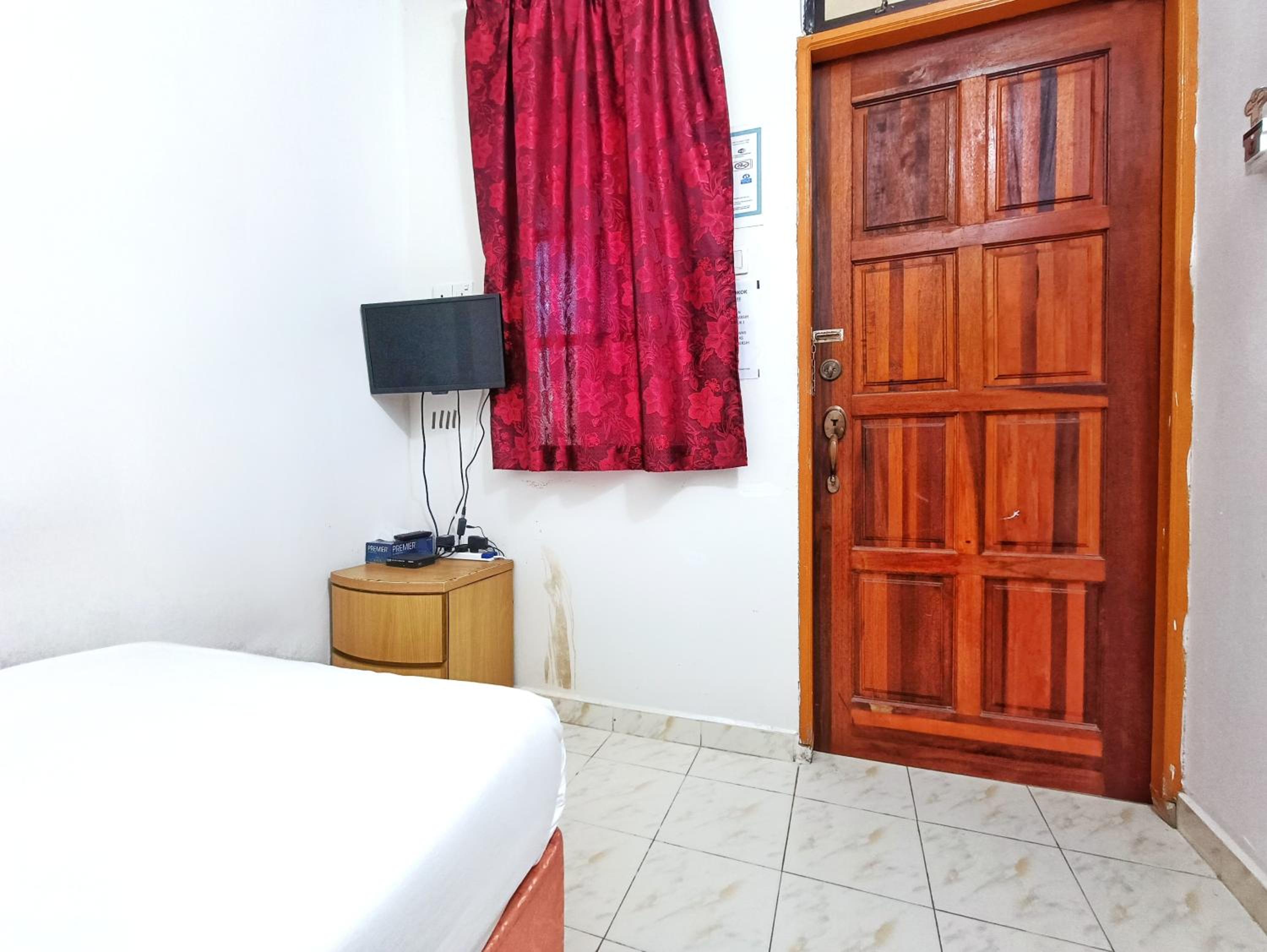 Deluxe Single Room