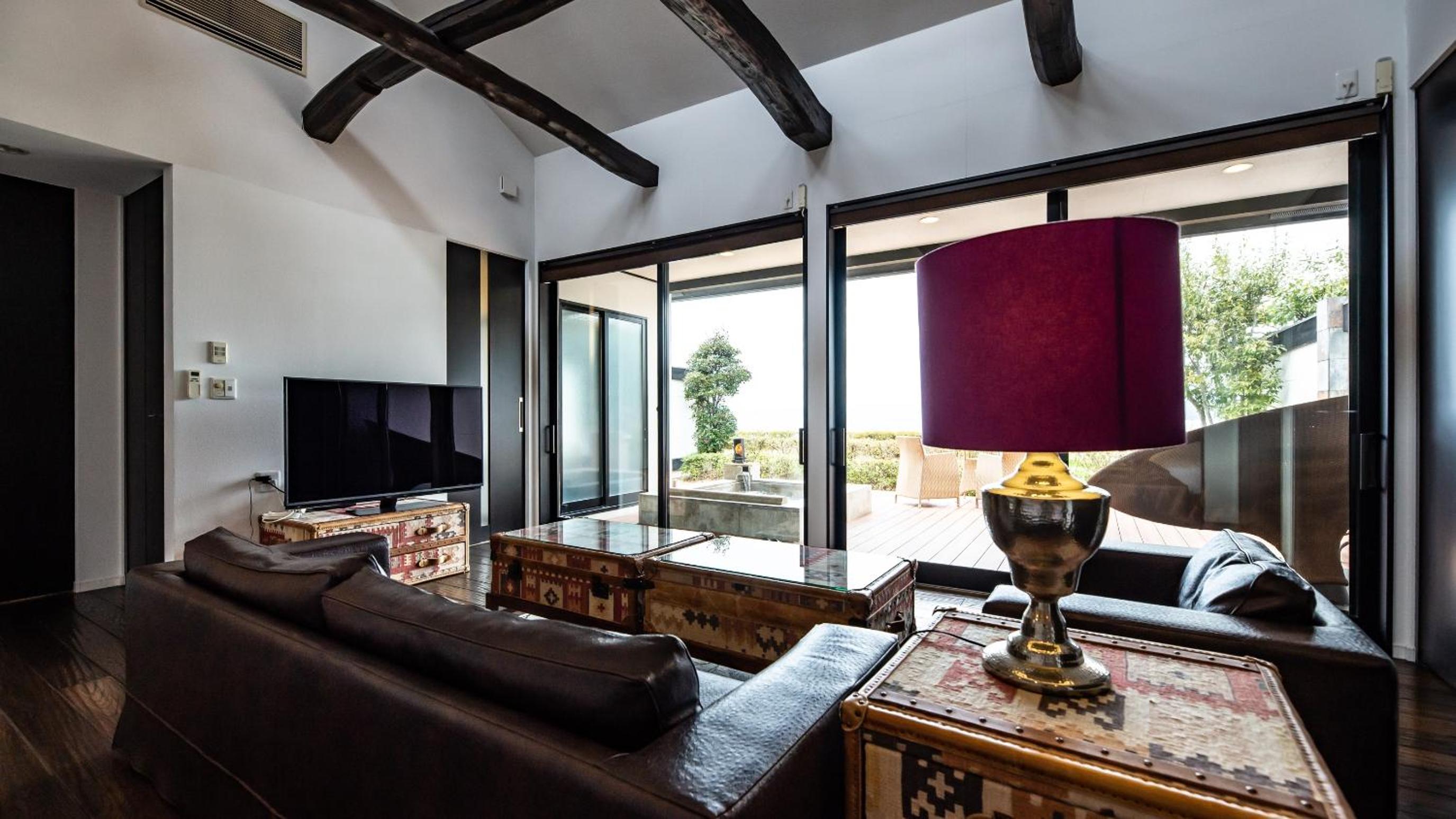 Twin Room with Tatami Area and Open-Air Hot Spring Bath, Mt,Fuji View【Oki no Ne】 - Photo 1