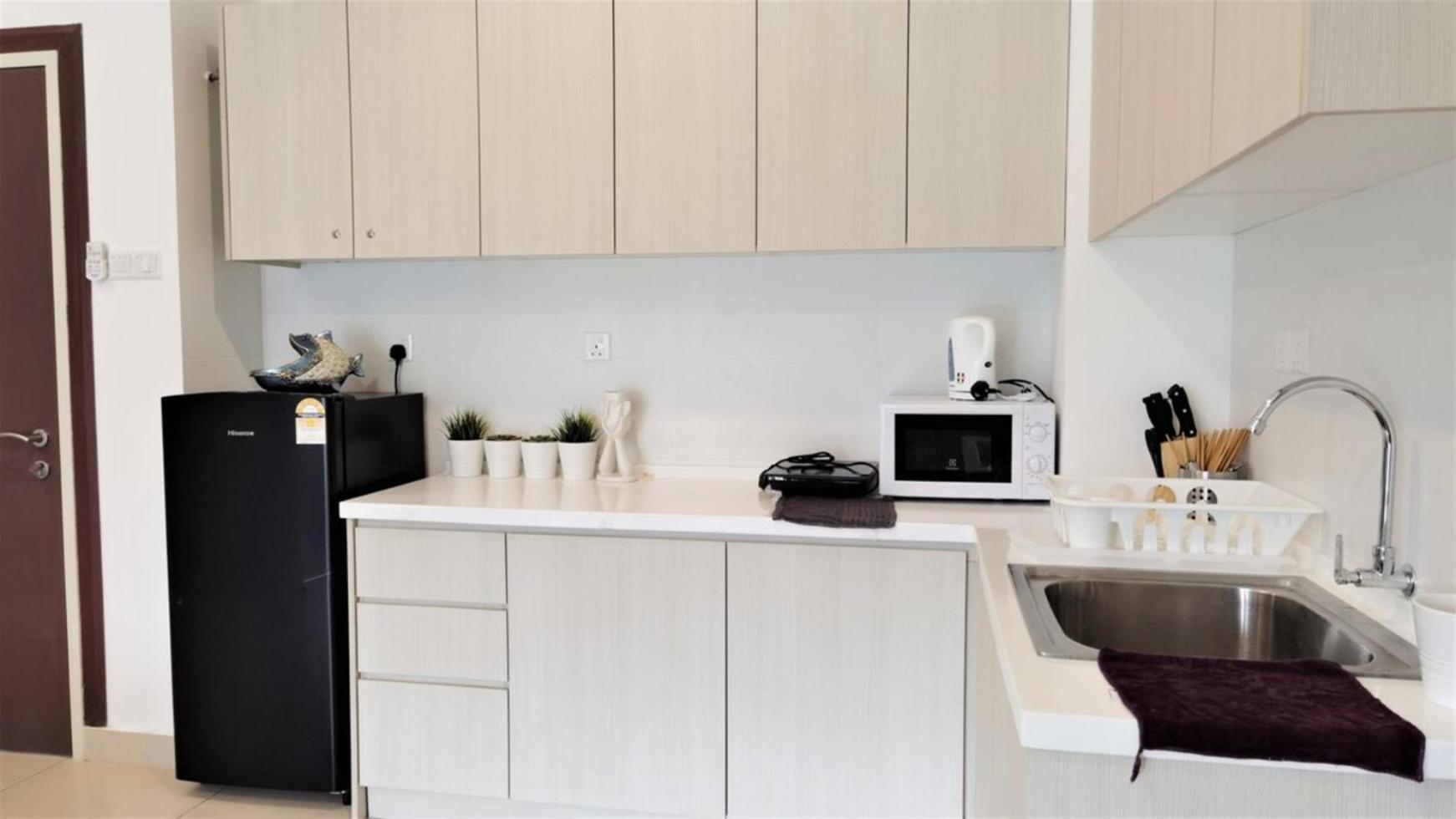 Two-Bedroom Apartment - Photo 33