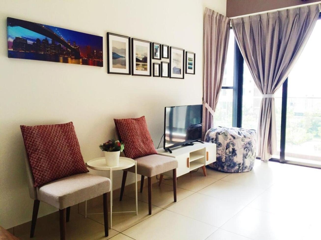 Two-Bedroom Apartment - Photo 17