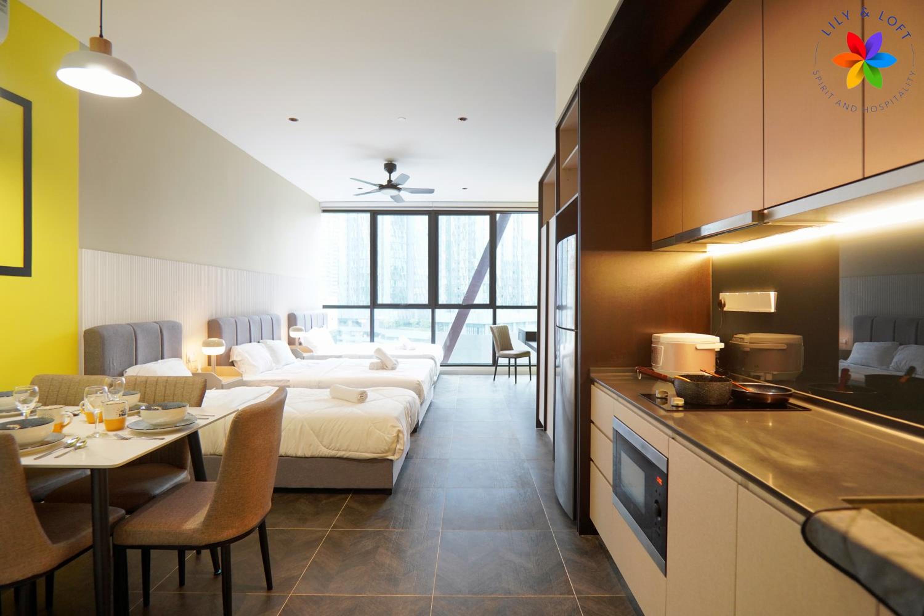 Deluxe Apartment