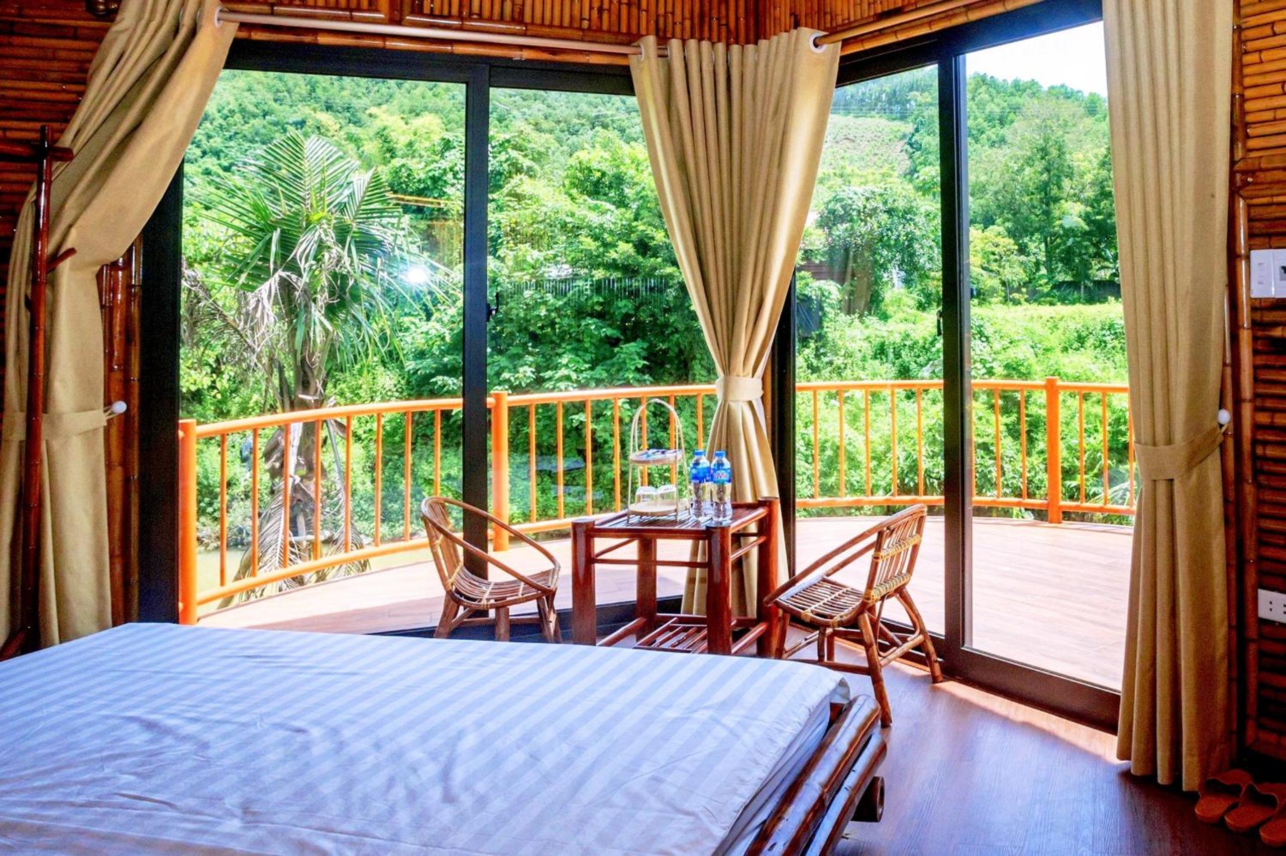 King Room with Mountain View photo 1
