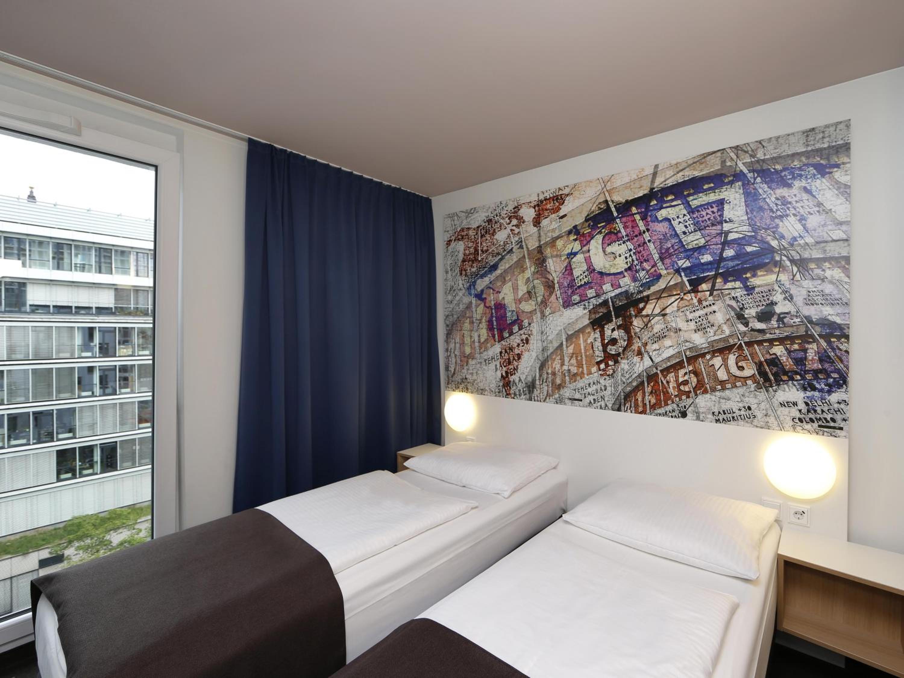 Standard Twin Room - Photo 1