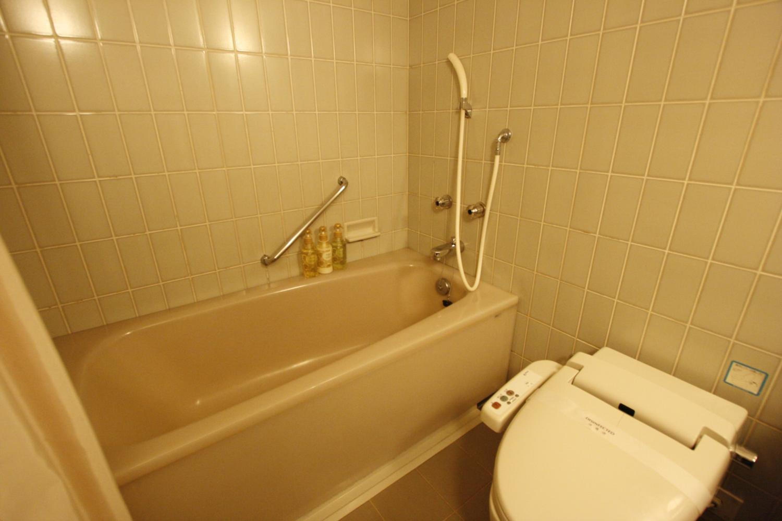 Triple Room - Smoking photo 2