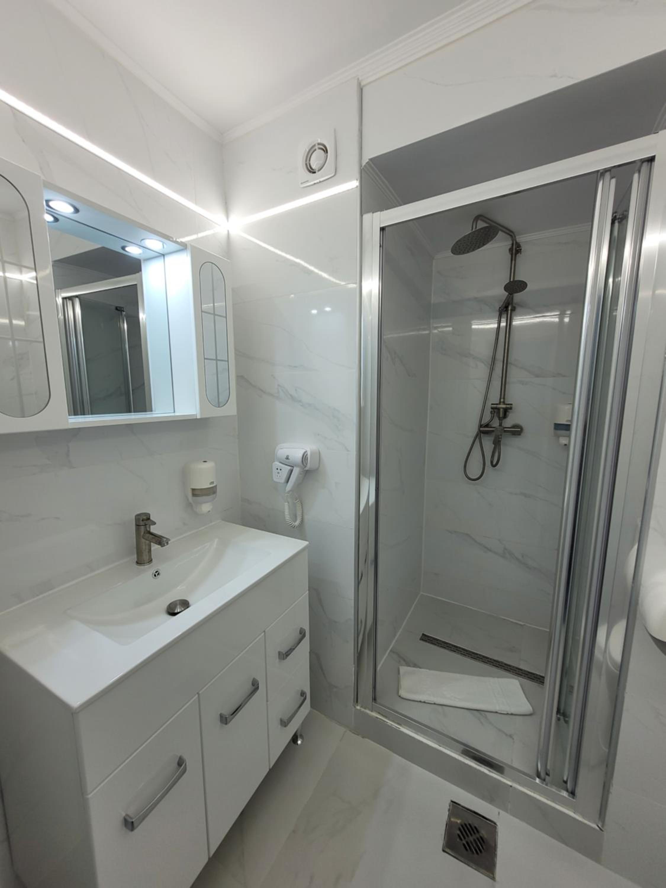 Double Room without Balcony photo 3