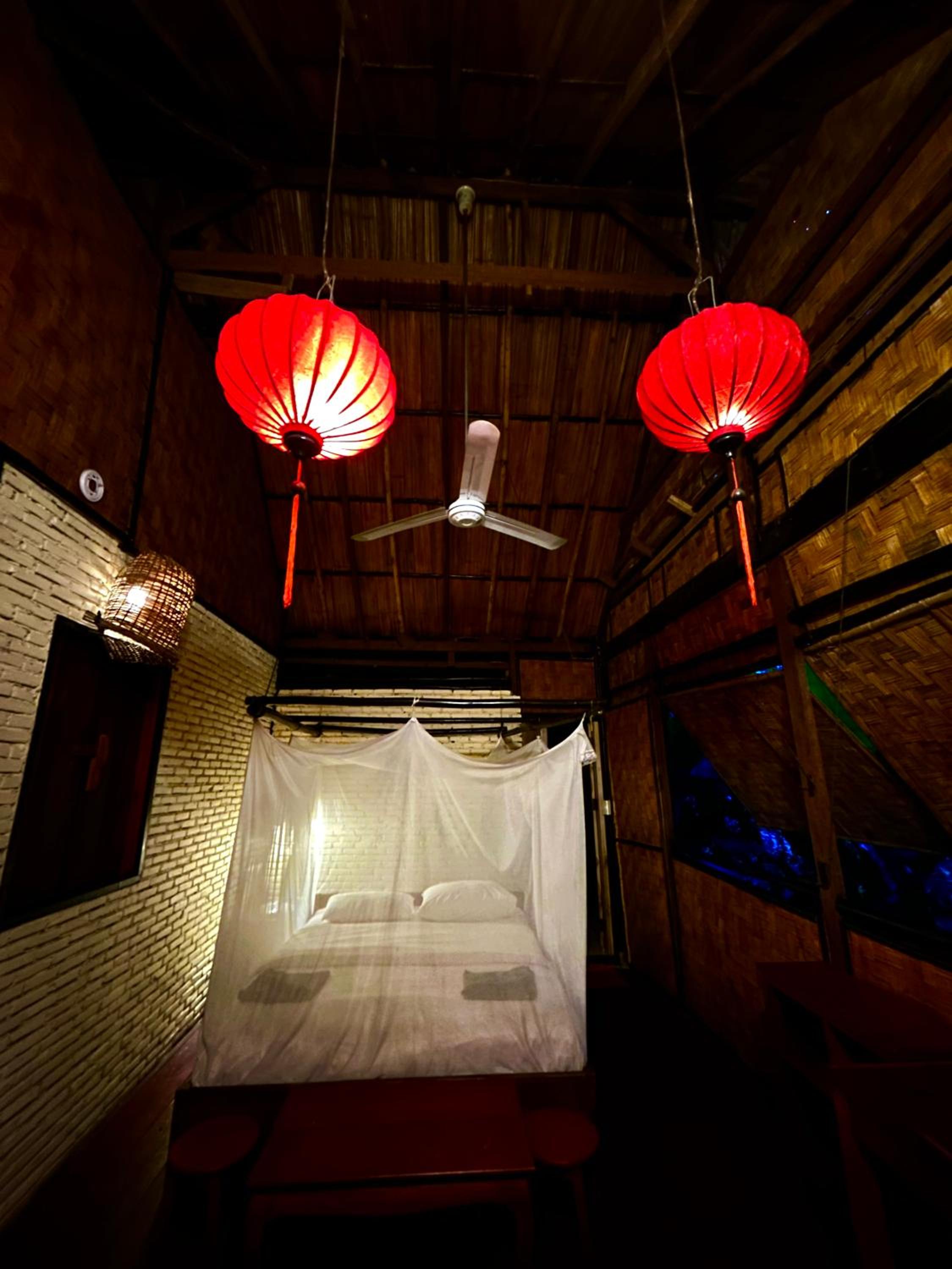 Deluxe Double Room with River View - Photo 5