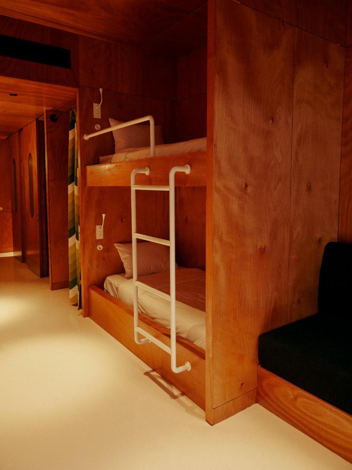 Bunk Cabin - Photo 1