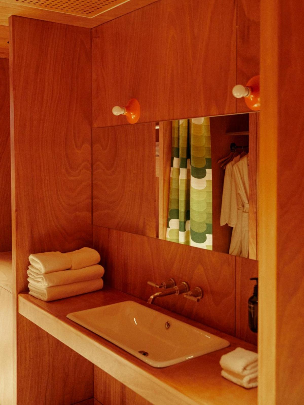 Bunk Cabin - Photo 3