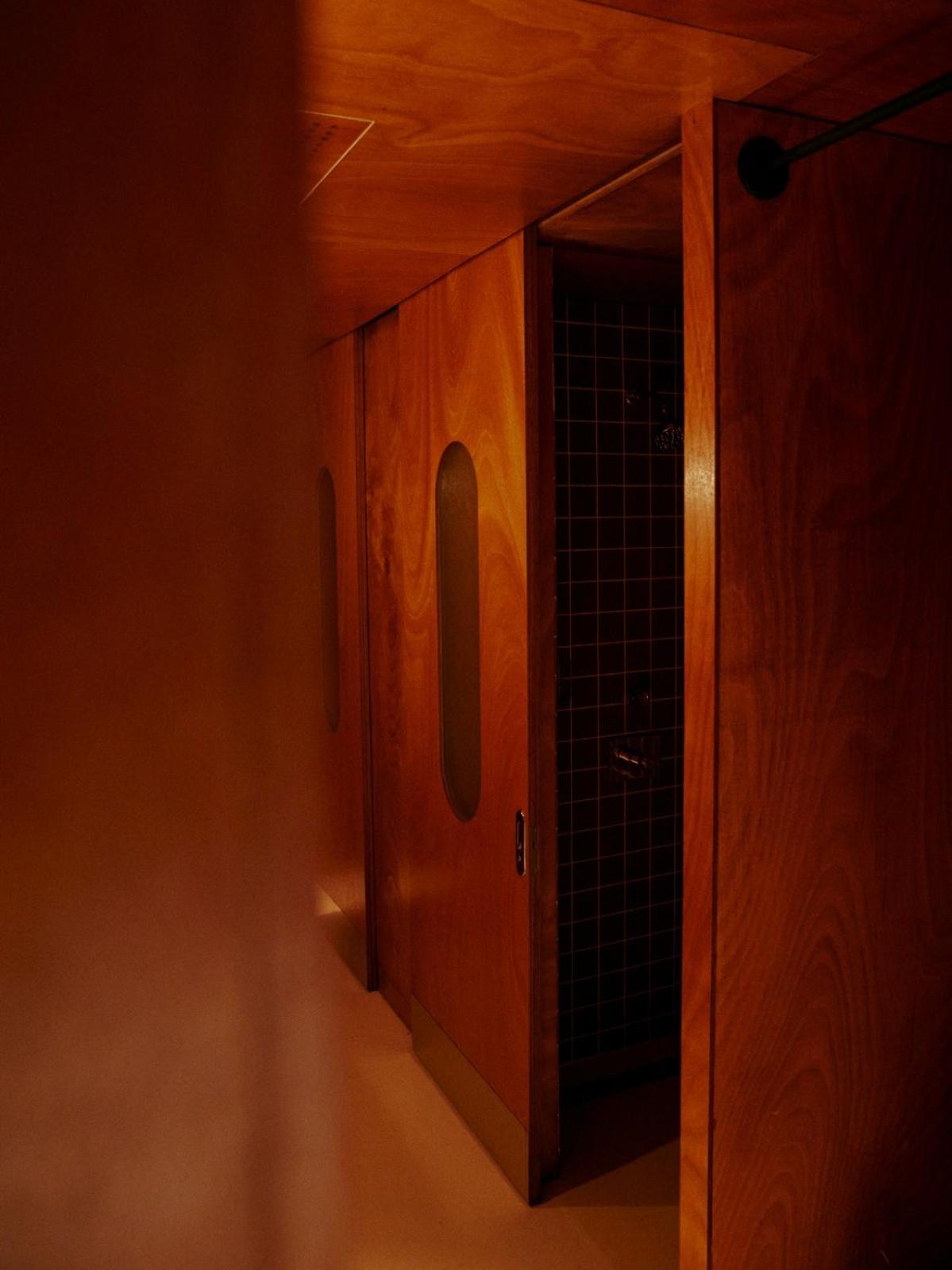 Bunk Cabin - Photo 2