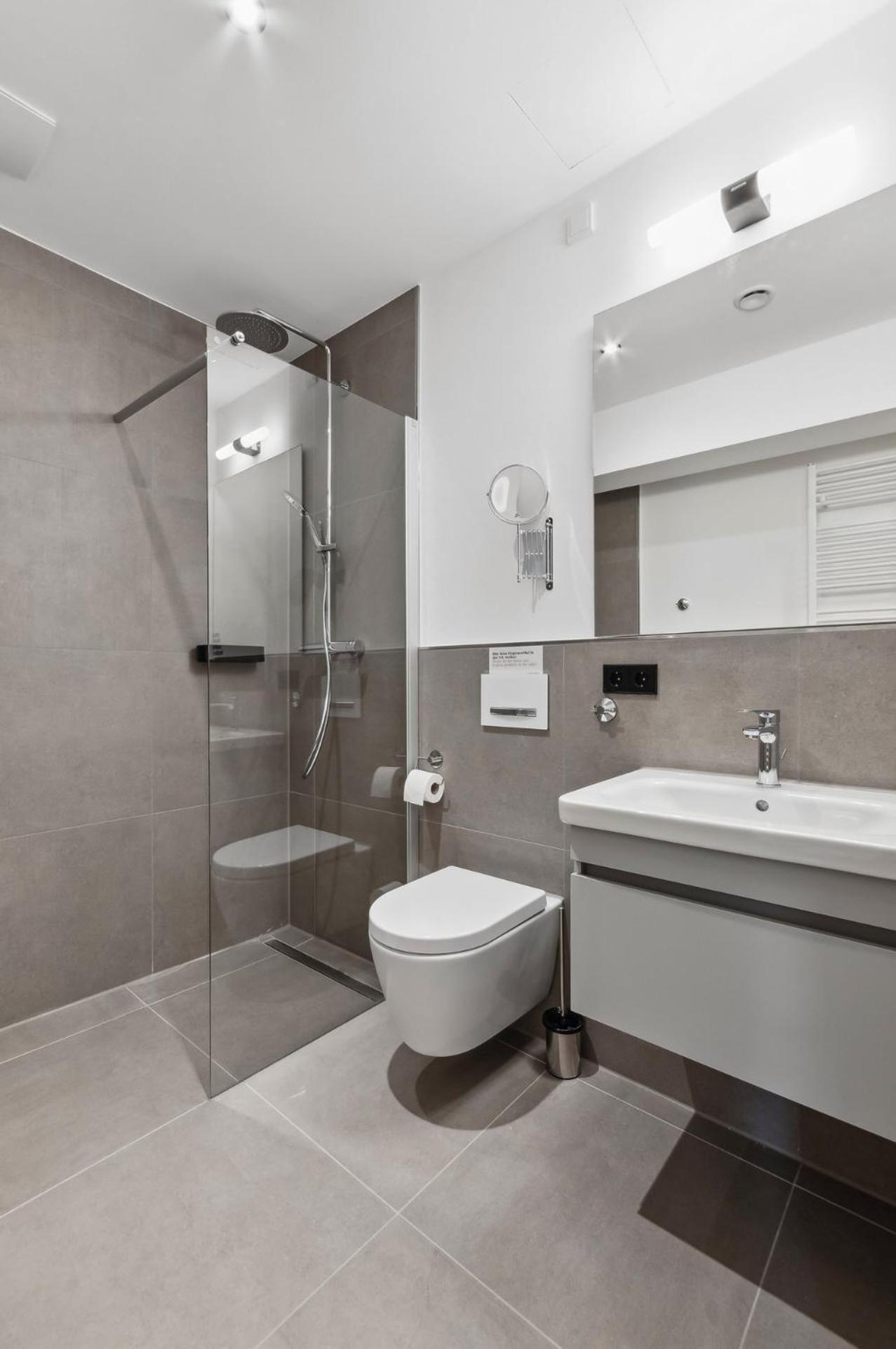 Comfort Suite photo 3