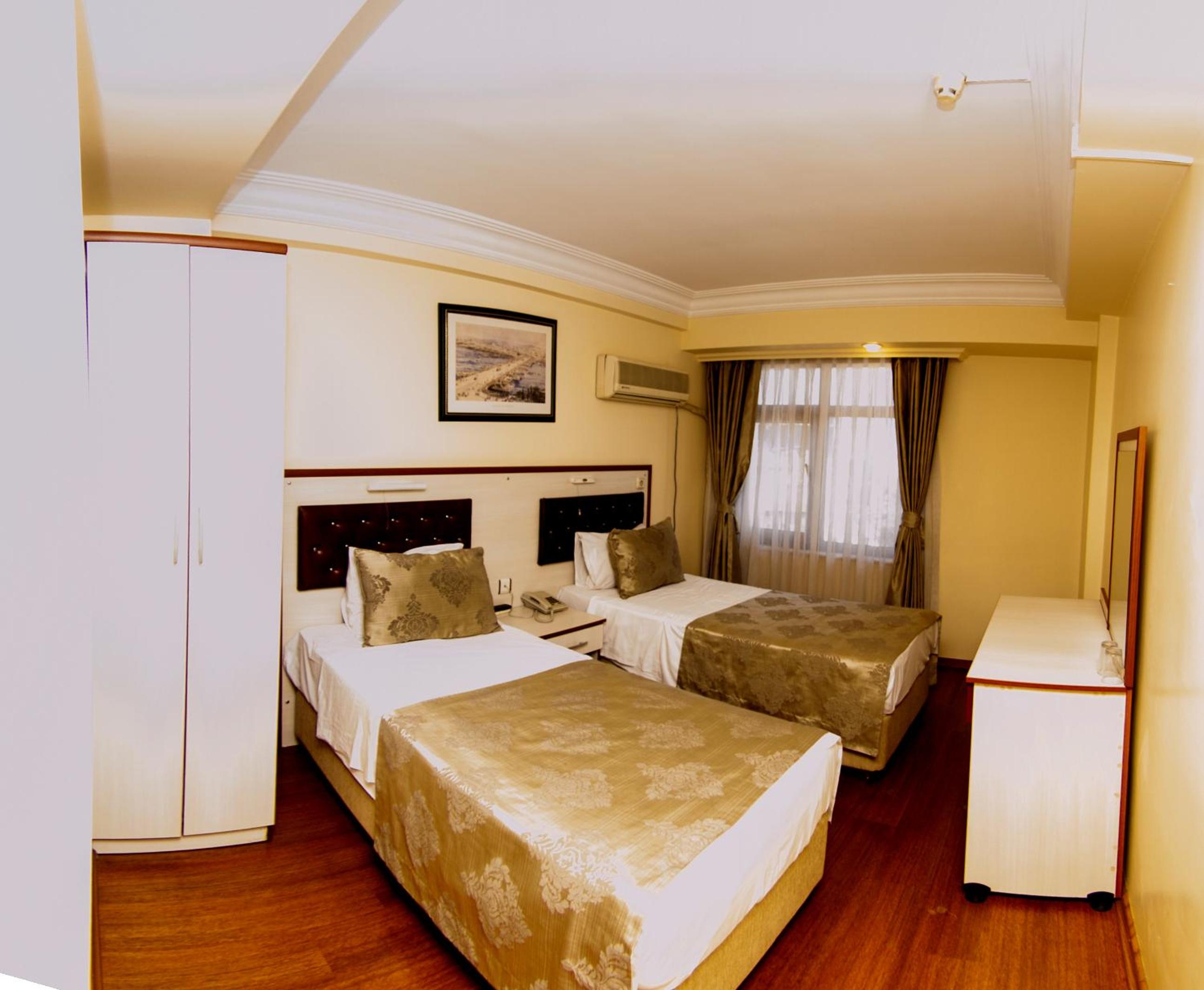 Twin Room photo 2
