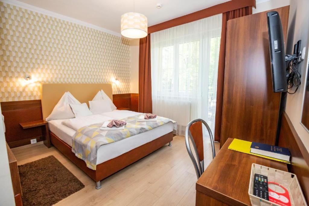 Double Room photo 3