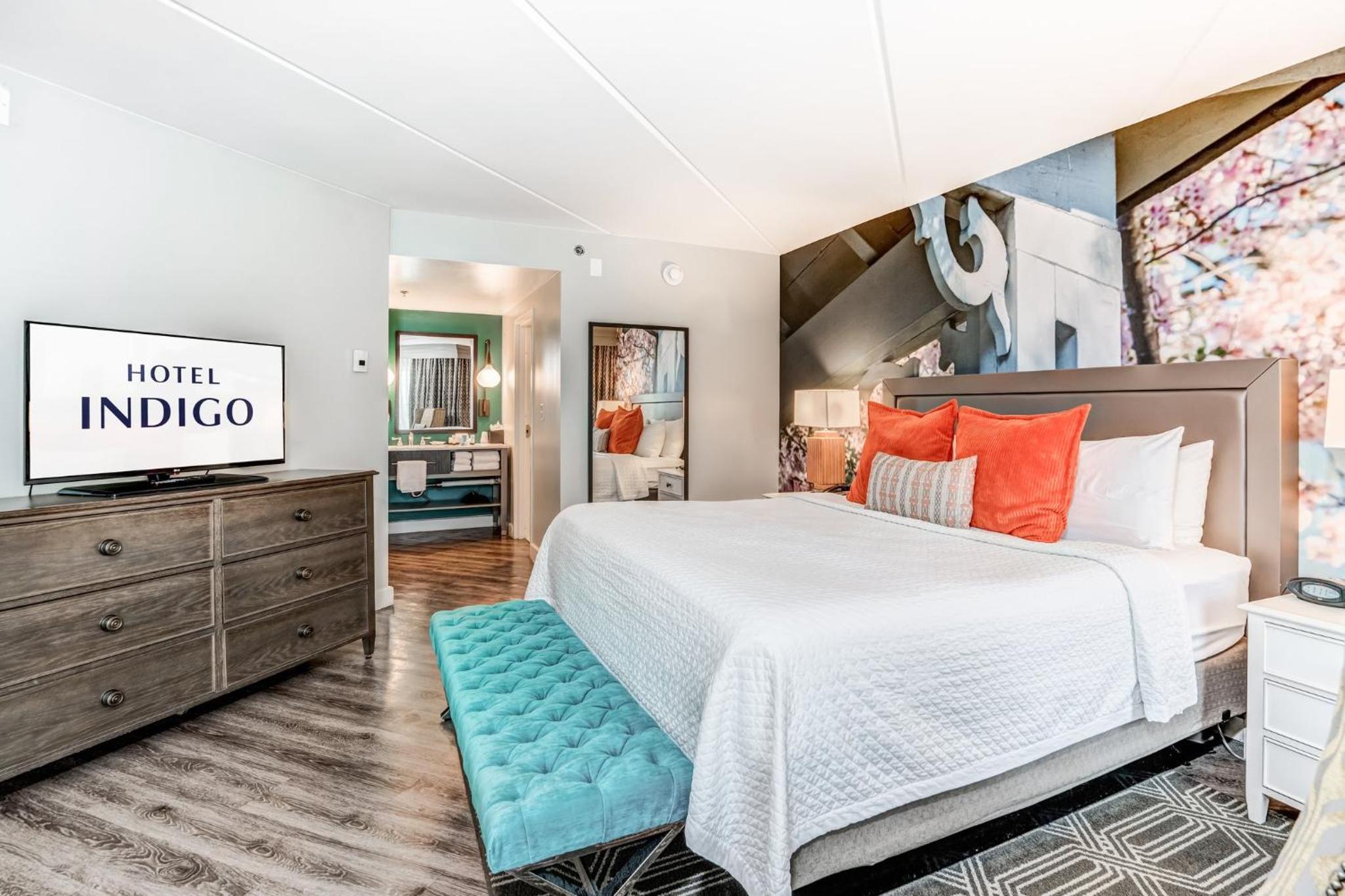 King Suite - Photo 18
