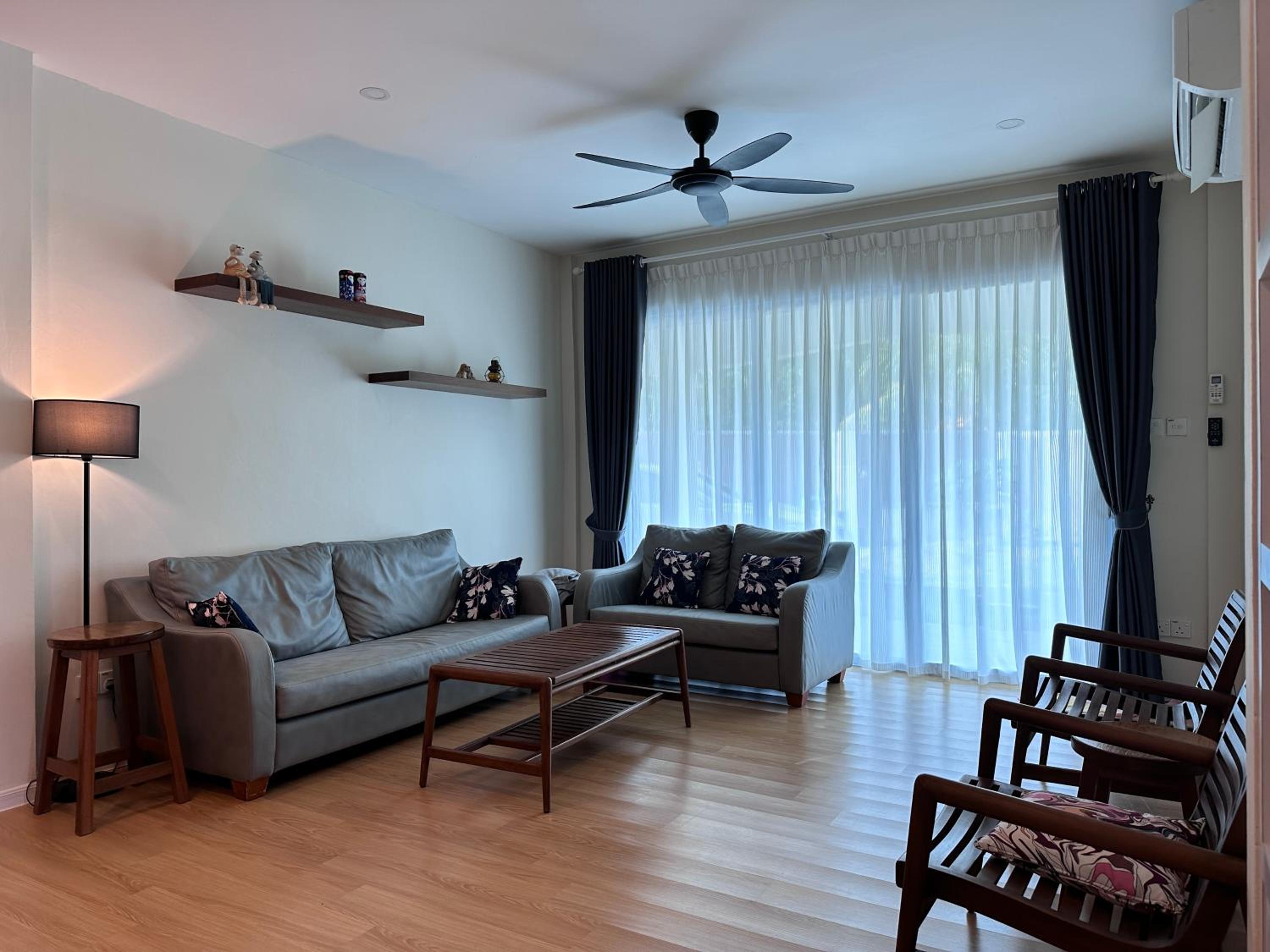 Three-Bedroom Apartment photo 1