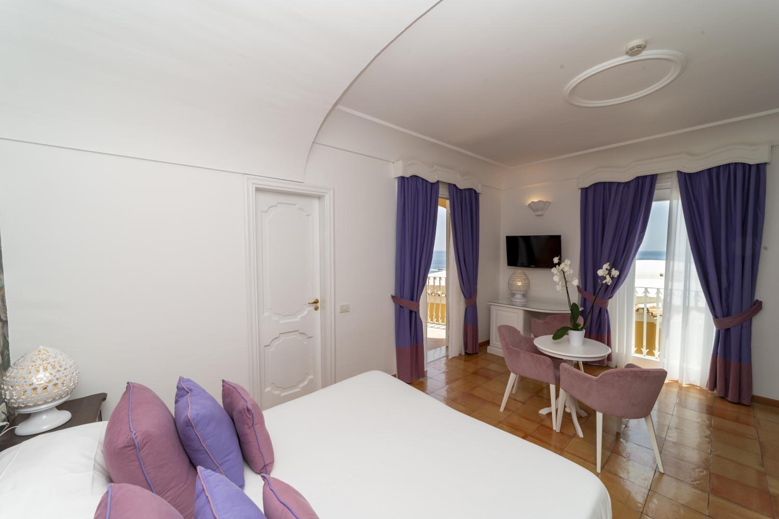 Superior Double Room - Photo 9