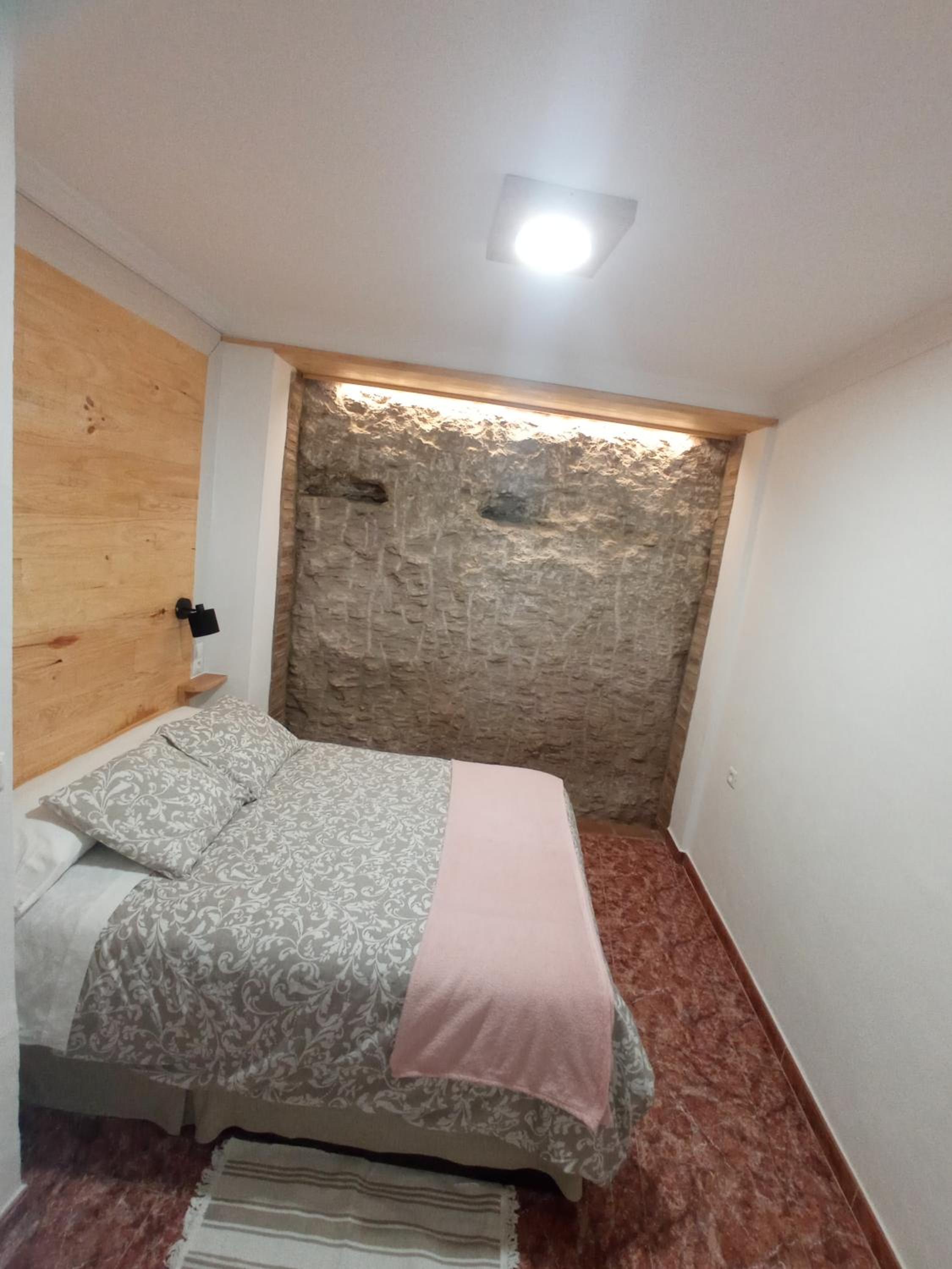 Casa adosada de tres habitaciones