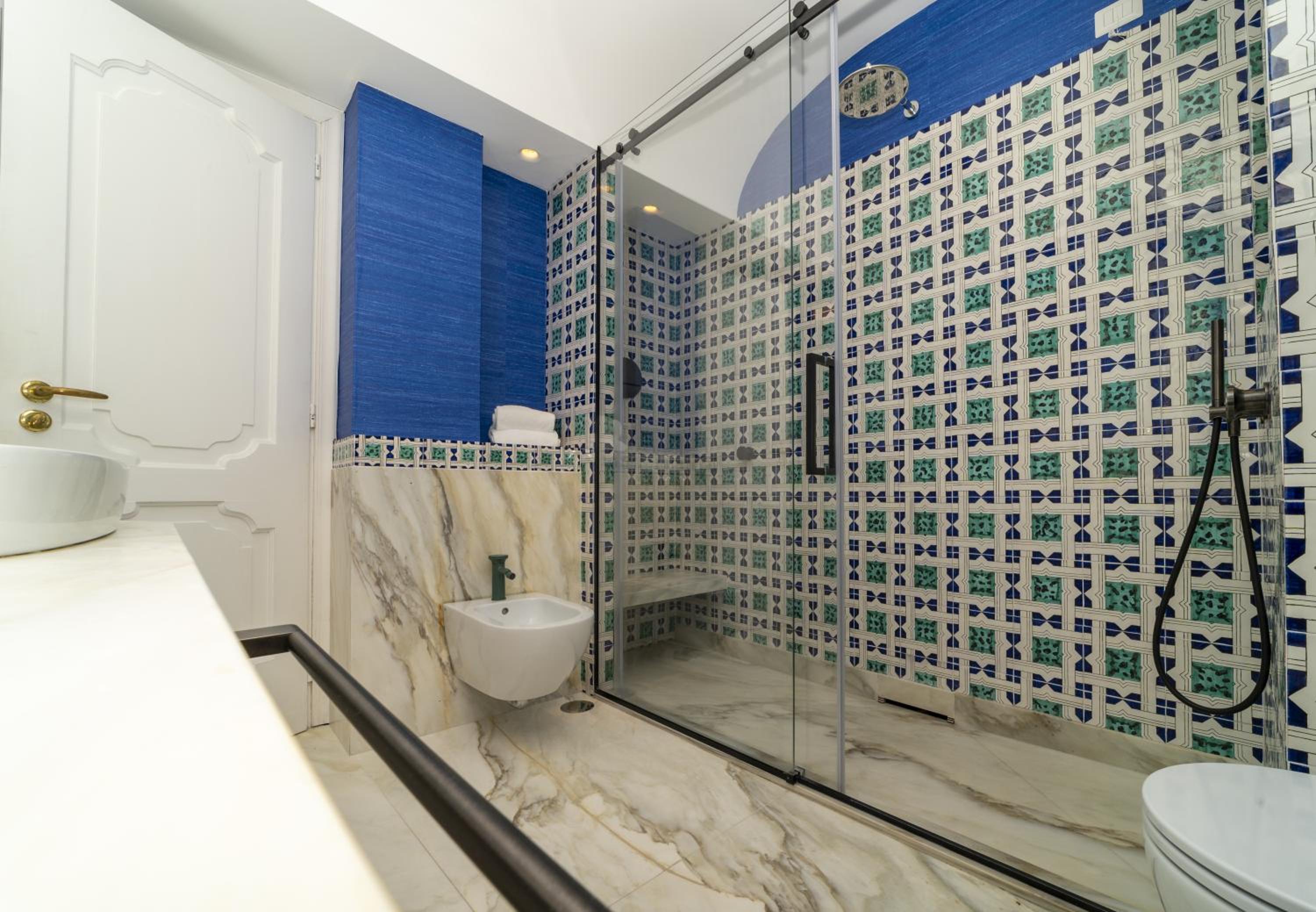 Junior Suite - Photo 7