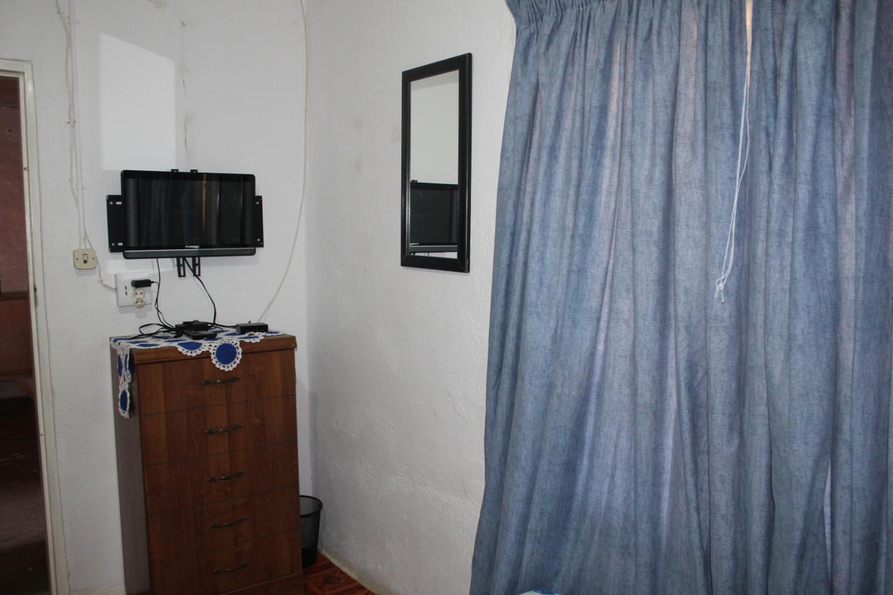 Double Room - Photo 2