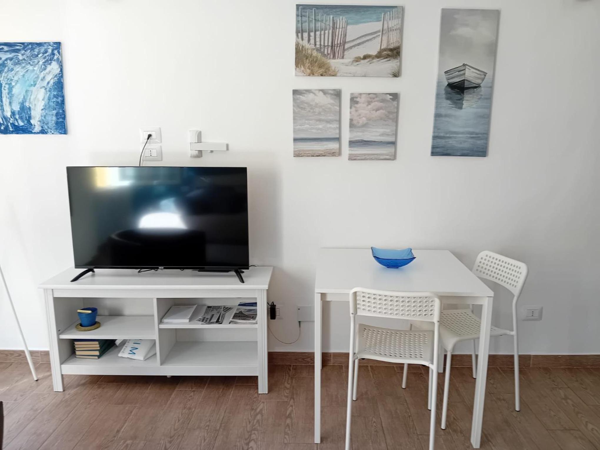 Studio Apartment photo 3