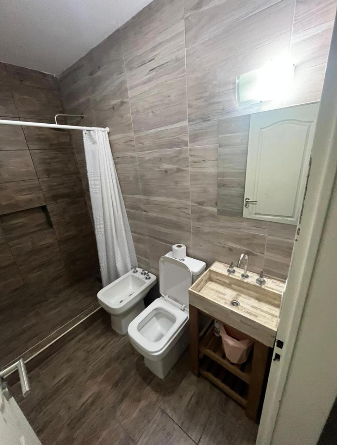 One-Bedroom Apartment photo 3