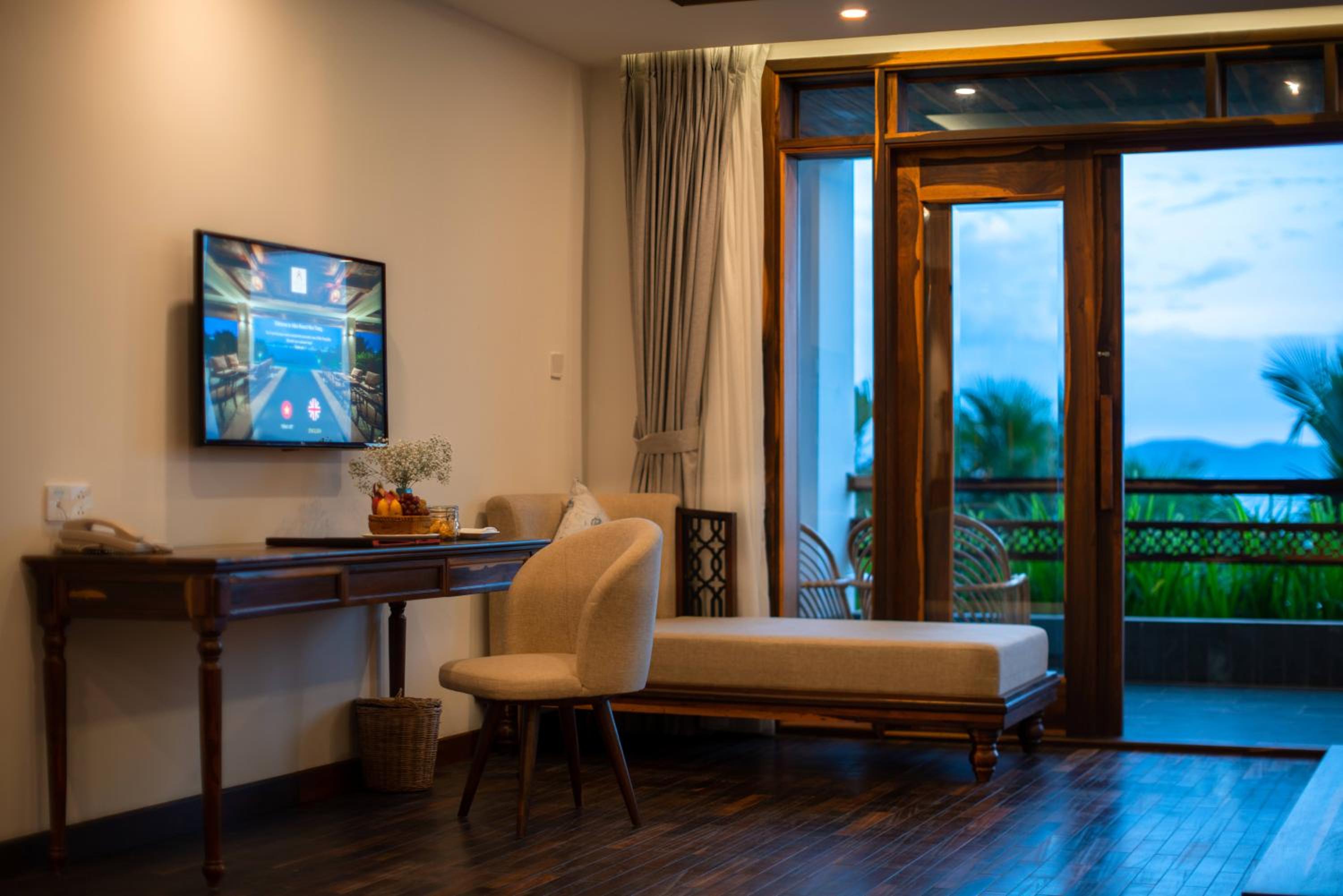 Ocean View Premium King - Photo 18