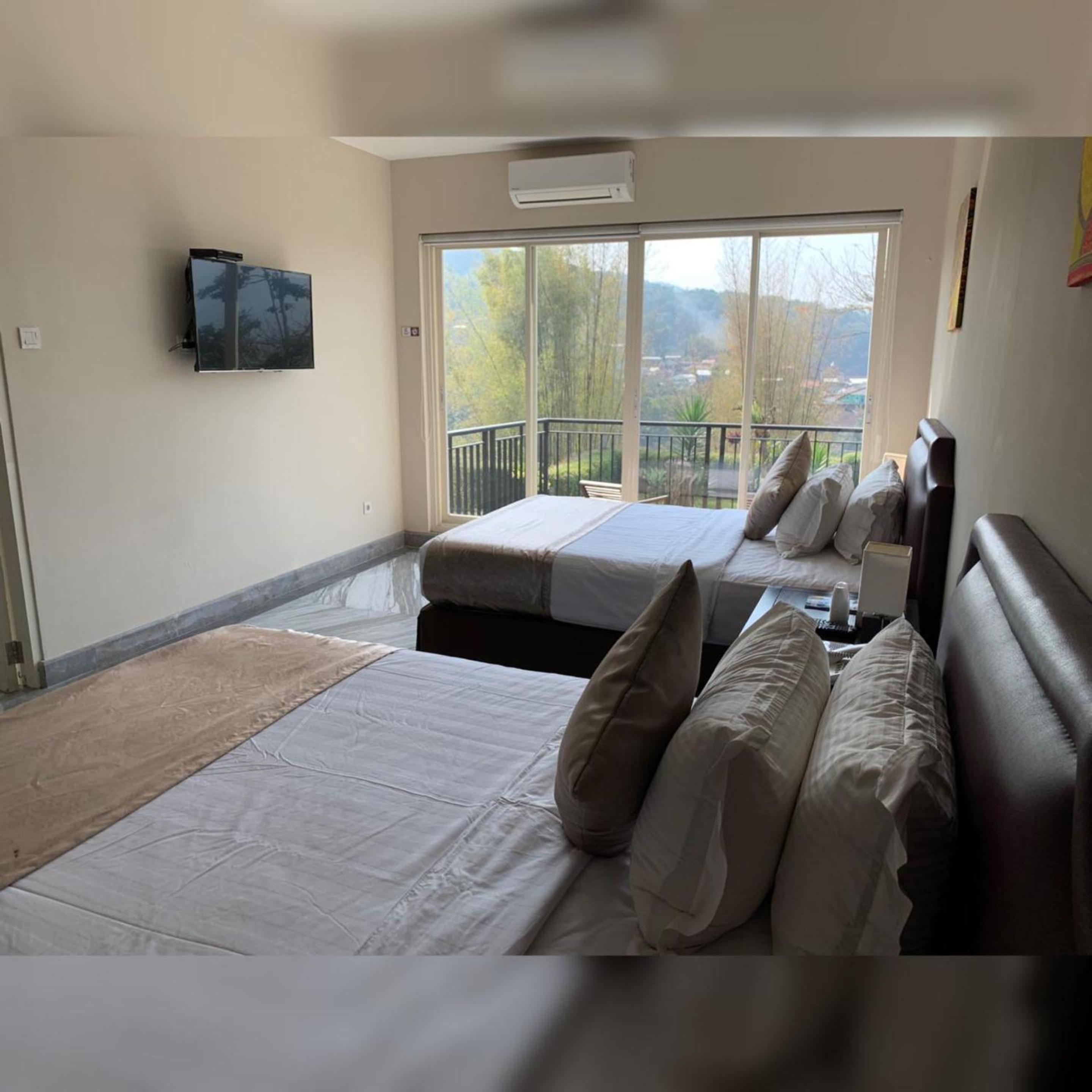 Standard Double Room with Balcony photo 1