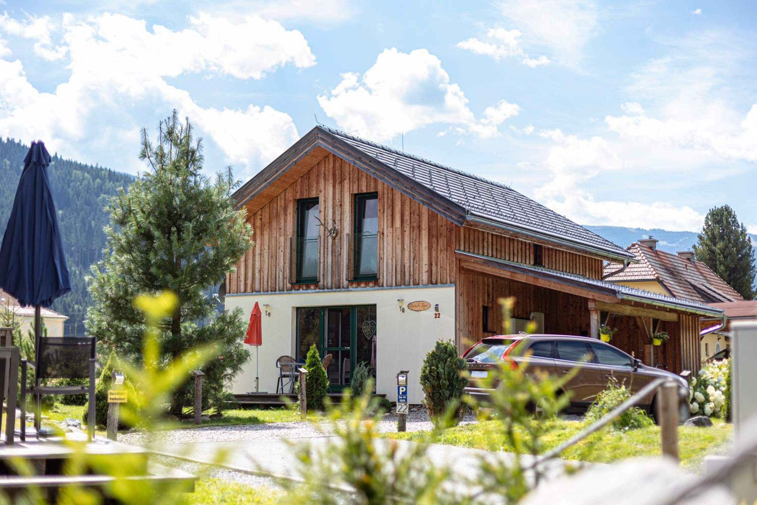 Chalet 22 with 4 bedrooms & ir-sauna photo 3